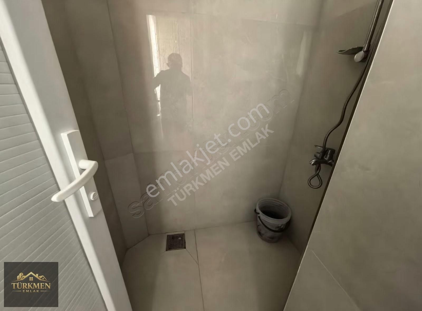 Türkmen Emlak'tan Satılık 1 Yaşında Asansörlü 2+1 Balkonlu Daire - Görsel 29