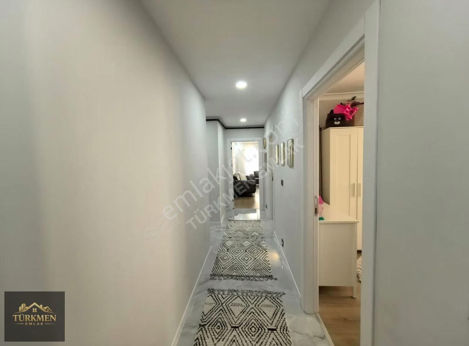 Türkmen Emlak'tan Satılık 1 Yaşında Asansörlü 2+1 Balkonlu Daire - Görsel 21