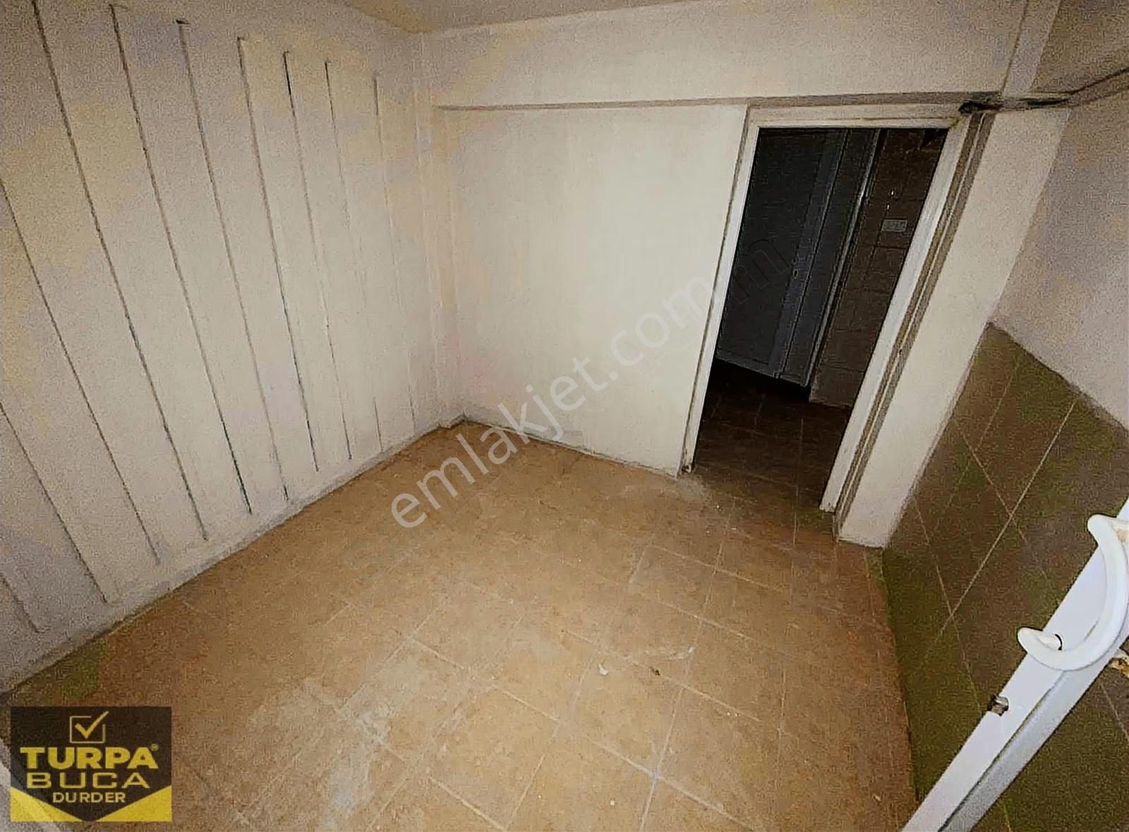 Turpa'dan G.osmanpaşa Caddesi Üstü Yola Geniş Cephe Hava Parasız - Görsel 31