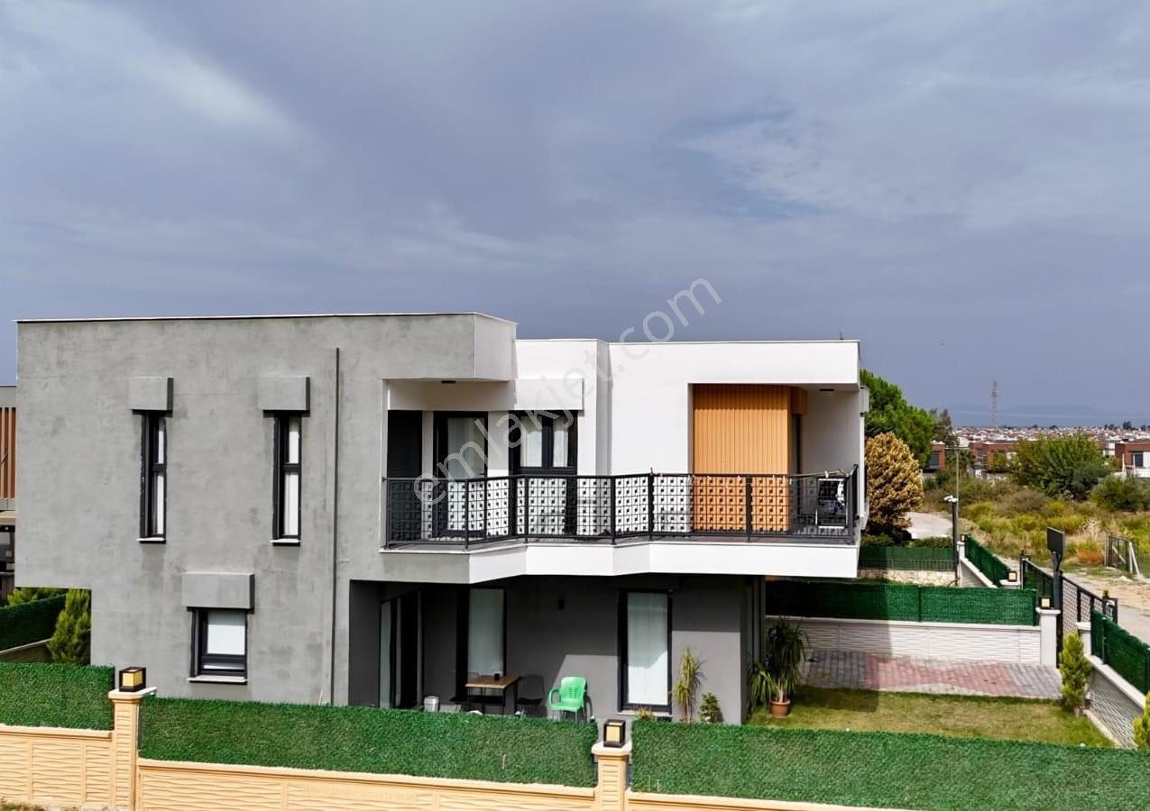 Kuşadası Güzelçamlı Da 3+1 Özel Havuzlu Müstakil Villa - Görsel 12