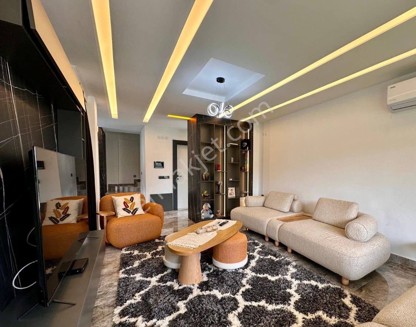 Güzelçamlıda Satılık Özel Havuzlu Full Eşyalı 3+1 Lüks Villa - Görsel 4