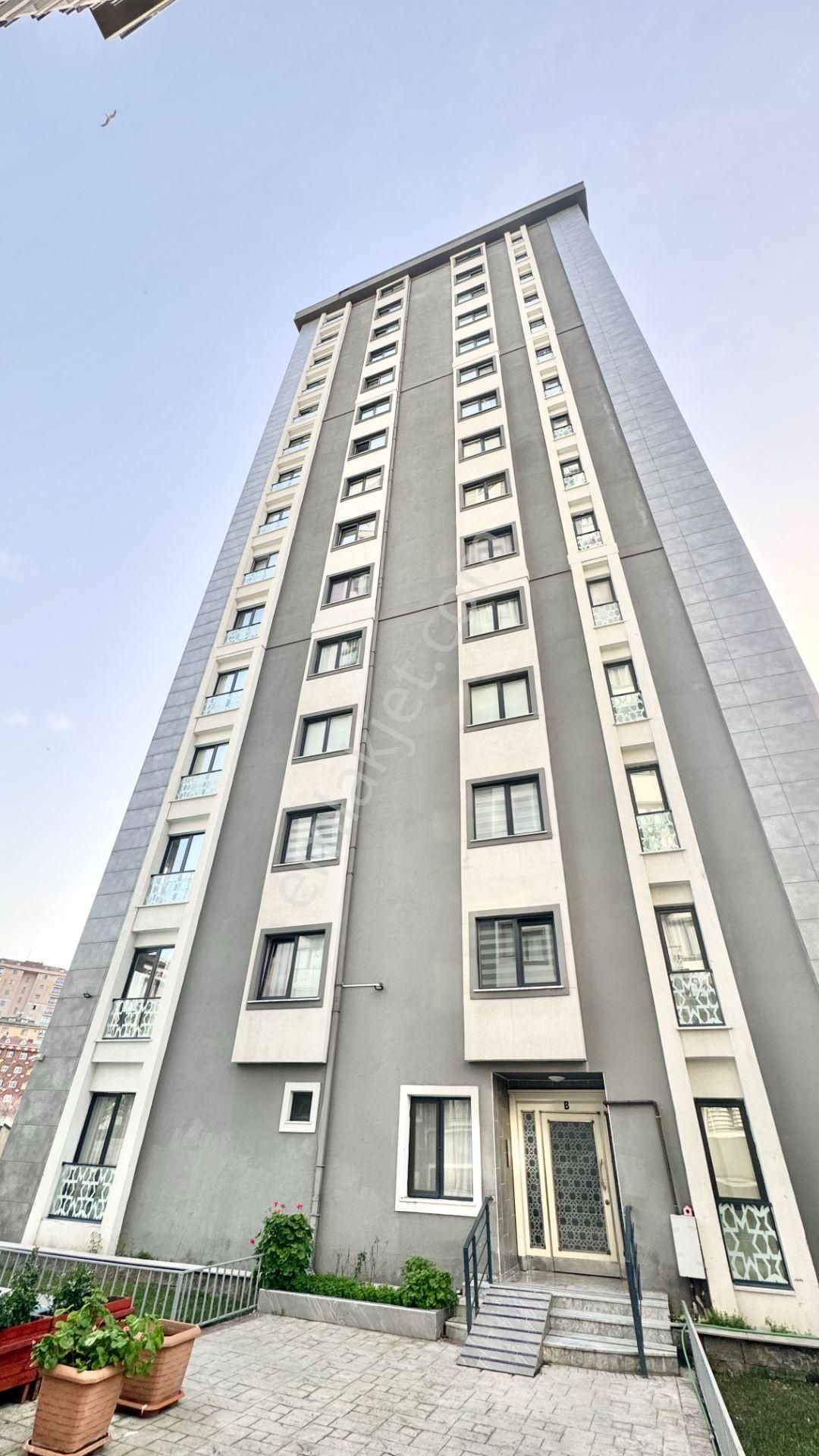 Ümraniye Armağanevler 'de Evtaş Rezidans 'ta Satılık 2+1 Daire - Görsel 22