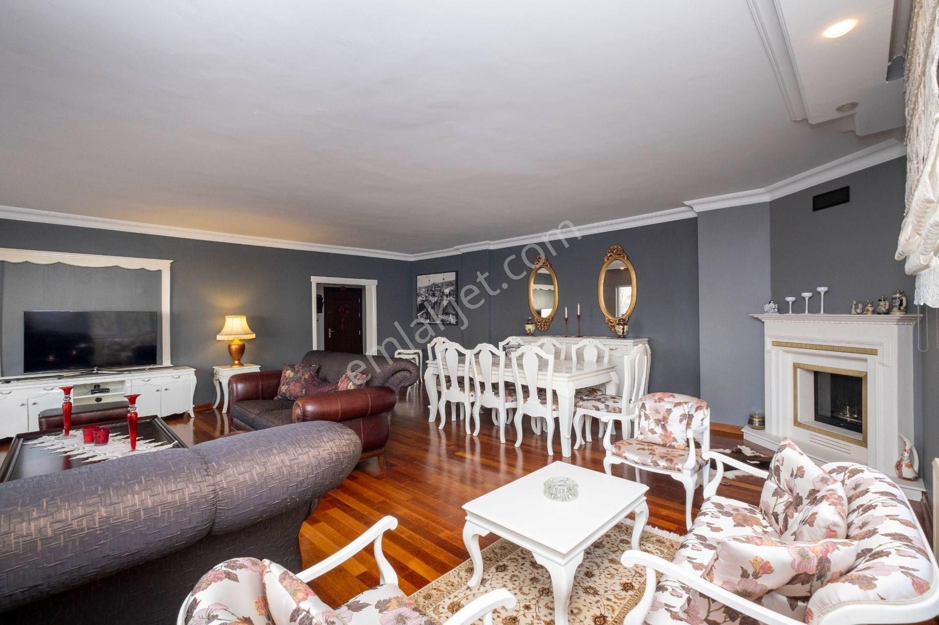 Acarlar Sitesi Atlantis'te 3+1 Kiralık Daire