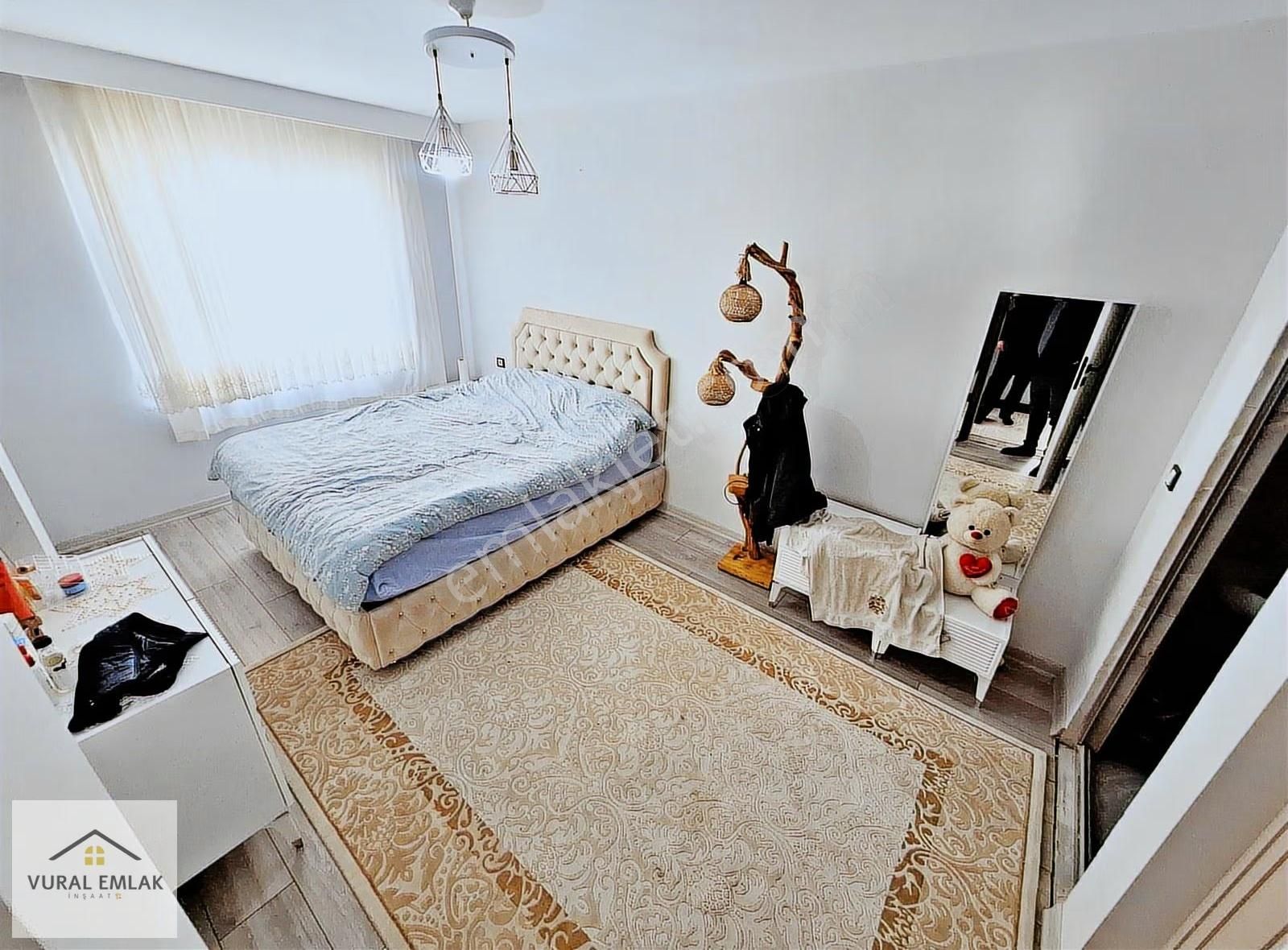 Vural Emlaktan 3+1 İskanlı Köşe Başı 150m2 G.odalı Cam Balkonlu - Görsel 30