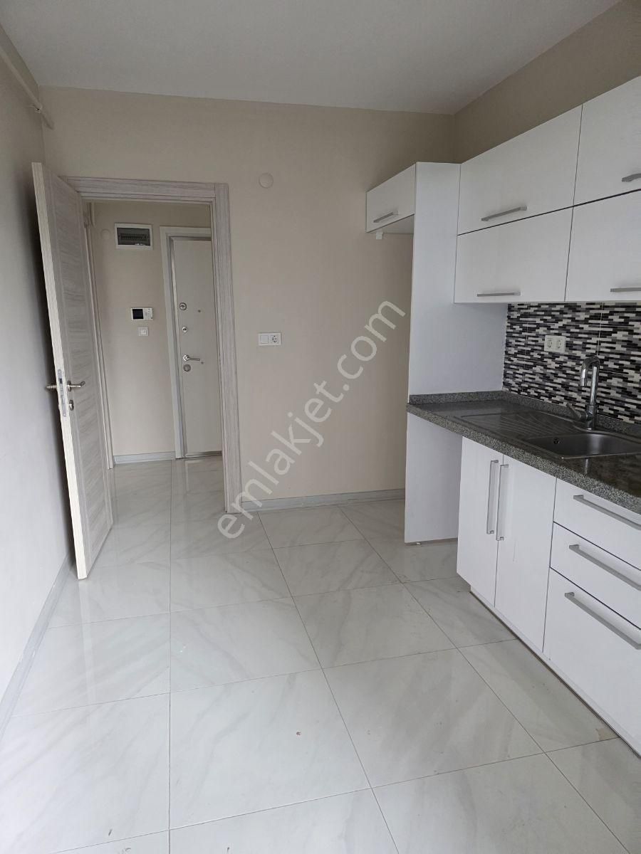 Serdivan Cnr Kuvve Sitesinde Kiralık Daire - Görsel 23