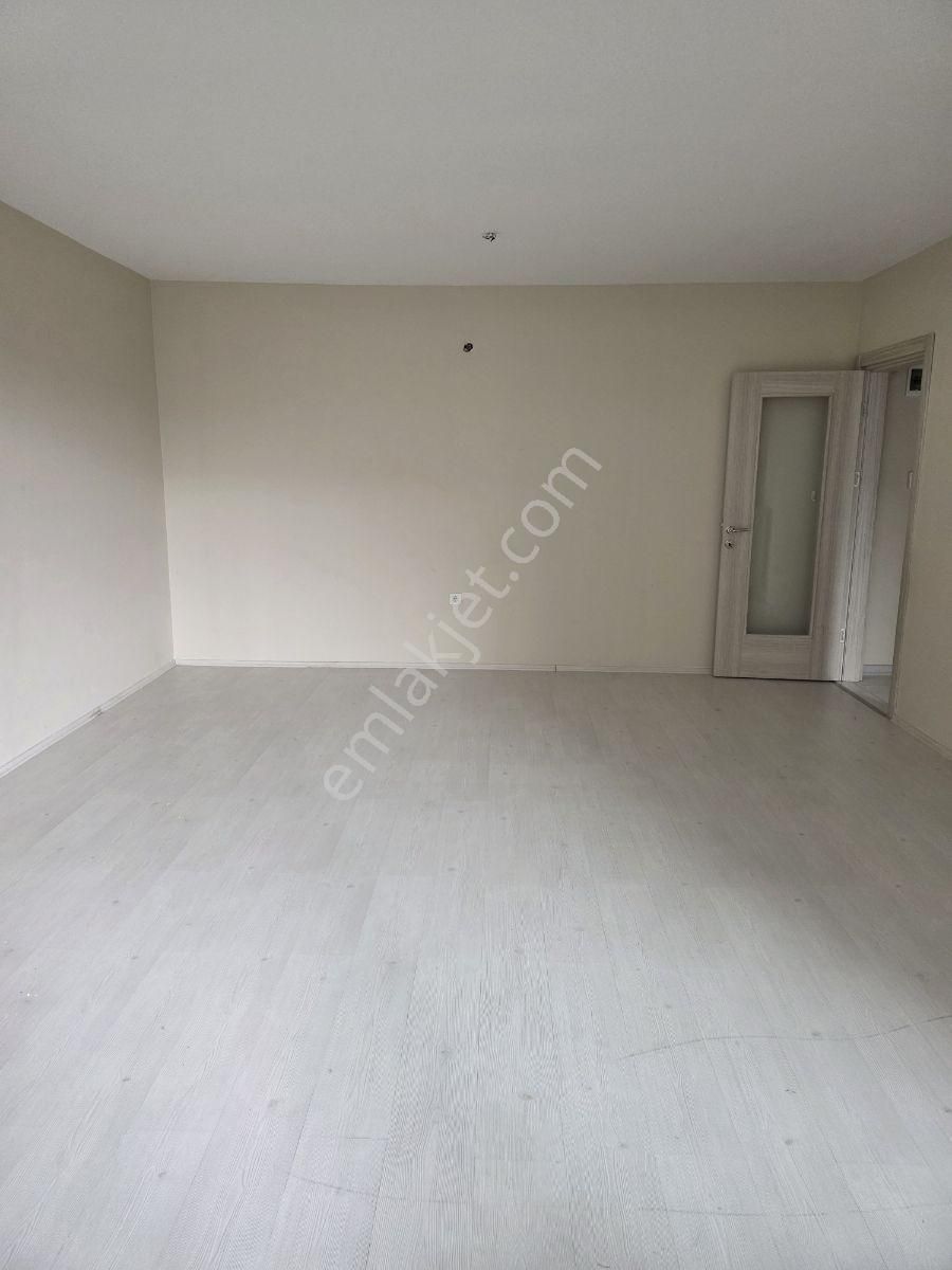 Serdivan Cnr Kuvve Sitesinde Kiralık Daire - Görsel 18