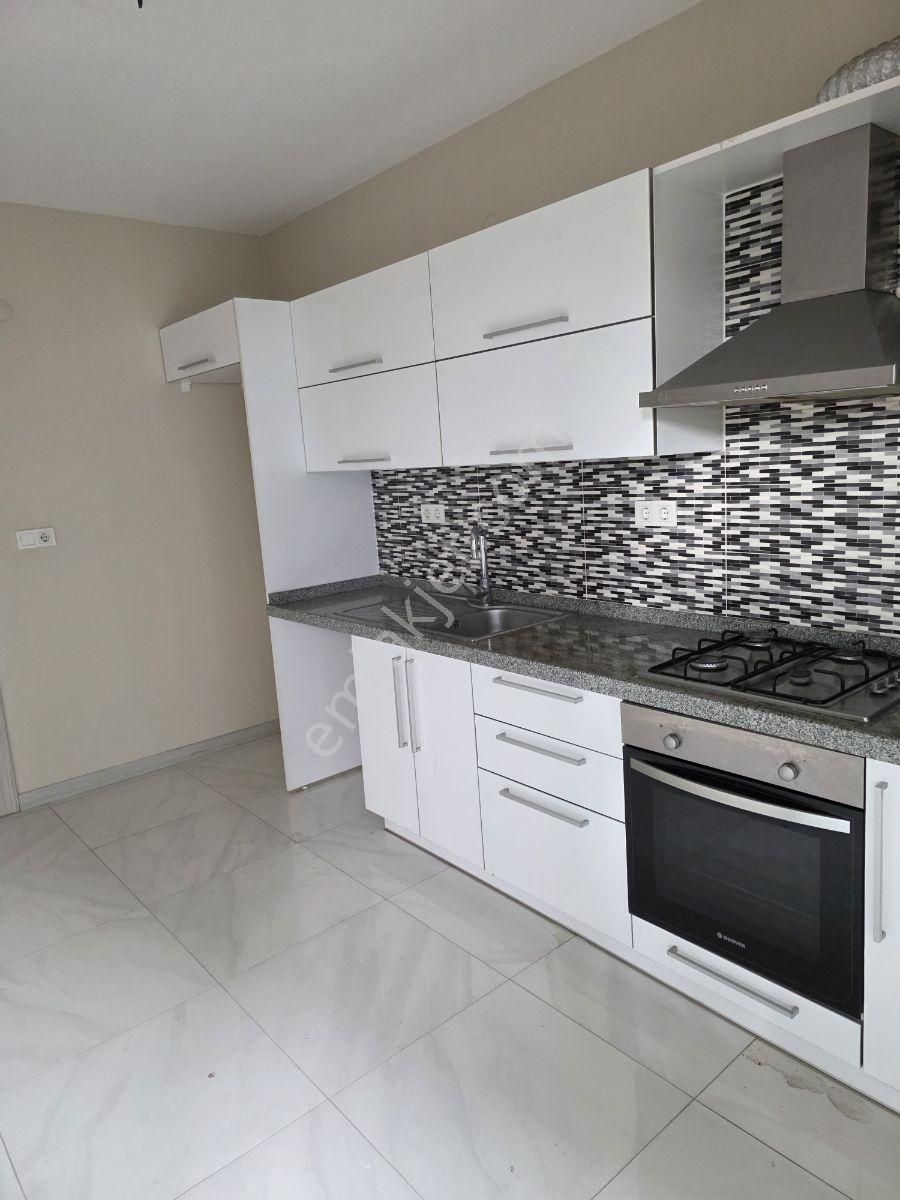 Serdivan Cnr Kuvve Sitesinde Kiralık Daire - Görsel 14