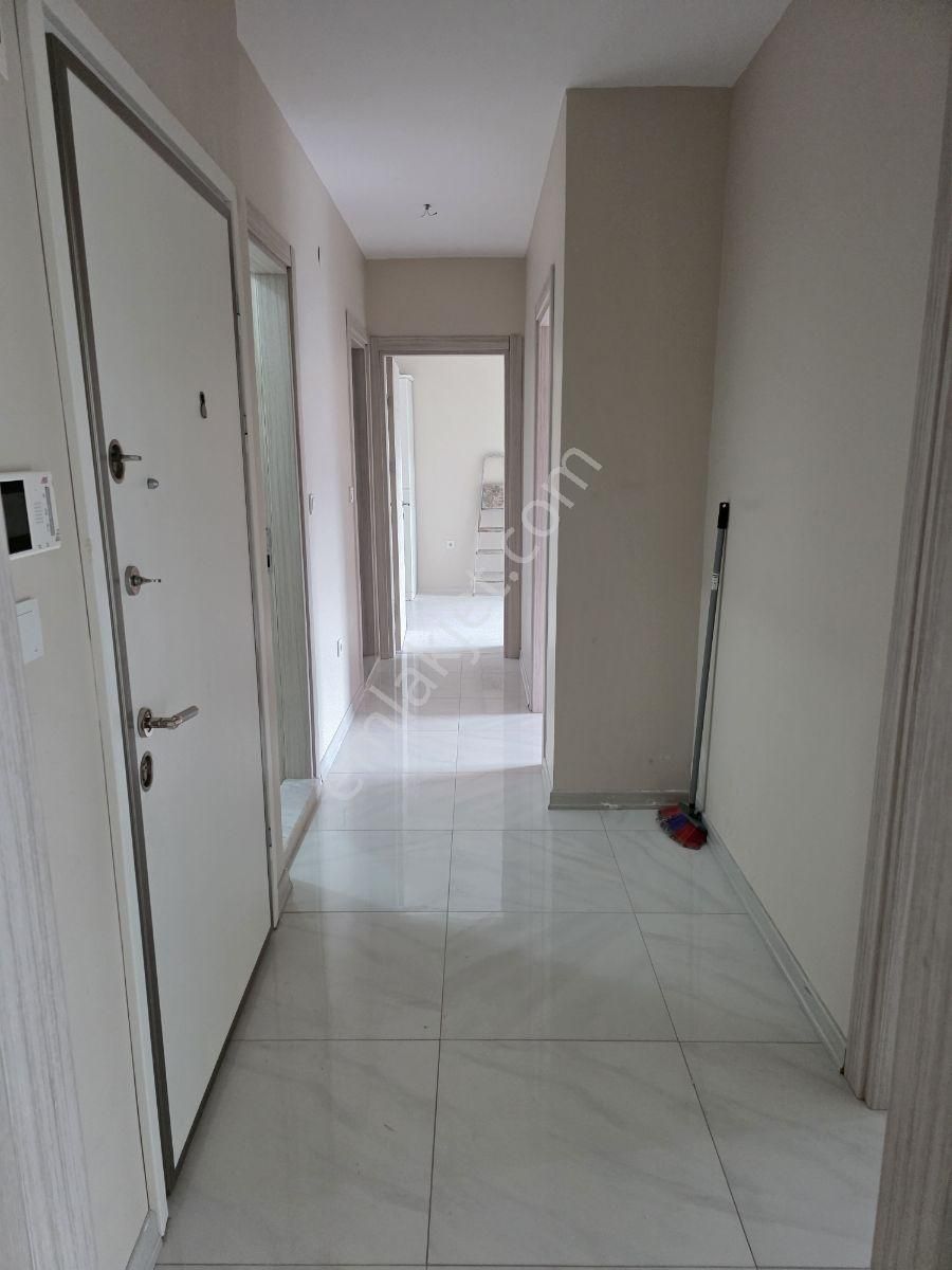 Serdivan Cnr Kuvve Sitesinde Kiralık Daire - Görsel 8