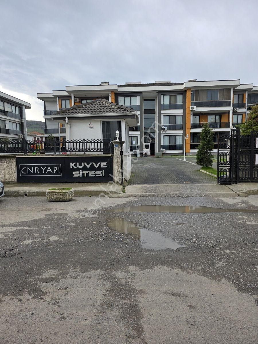 Serdivan Cnr Kuvve Sitesinde Kiralık Daire