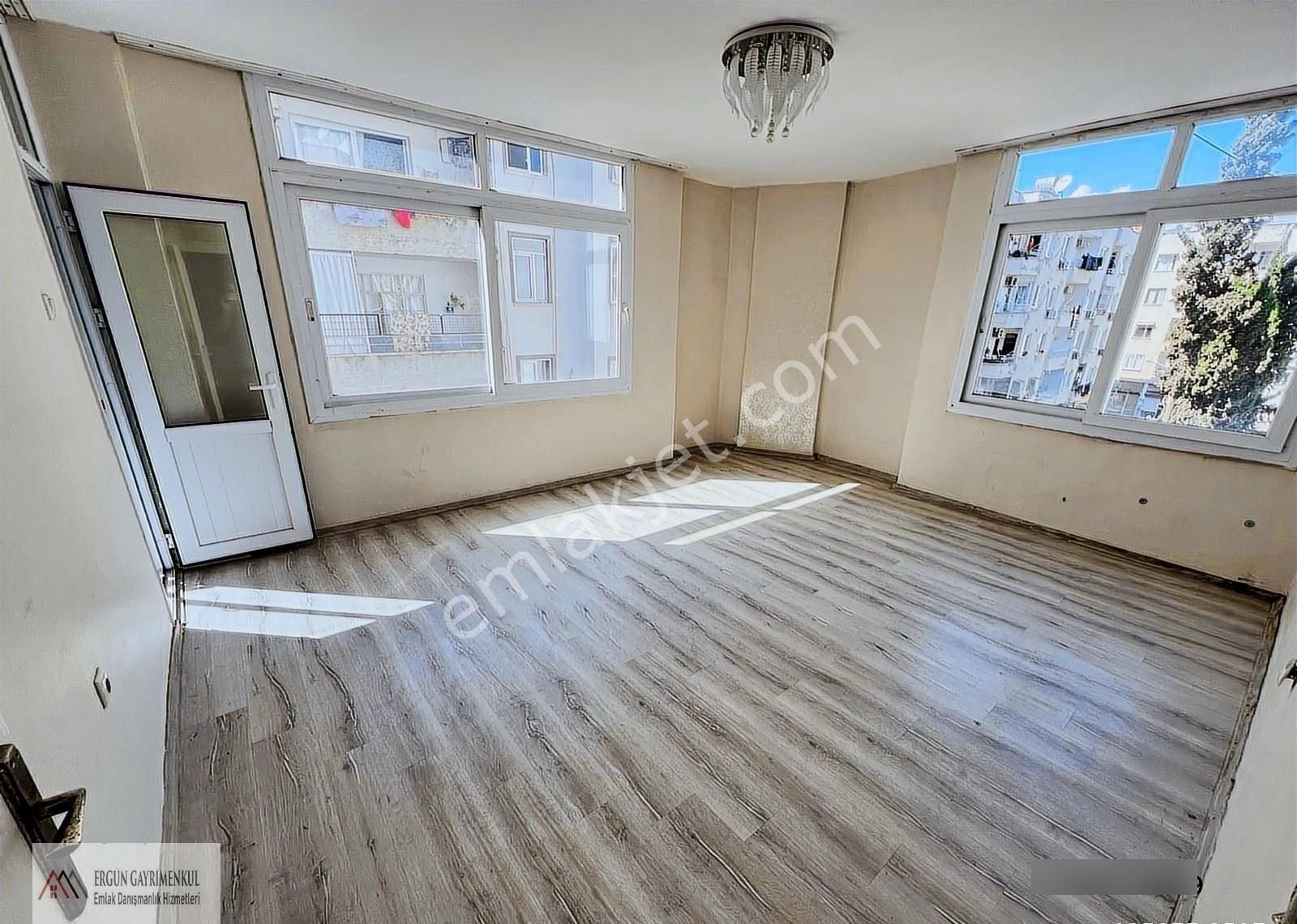 Ergünden Mesudiyede Ara Kat Kiralık 3+1 Daire - Görsel 20