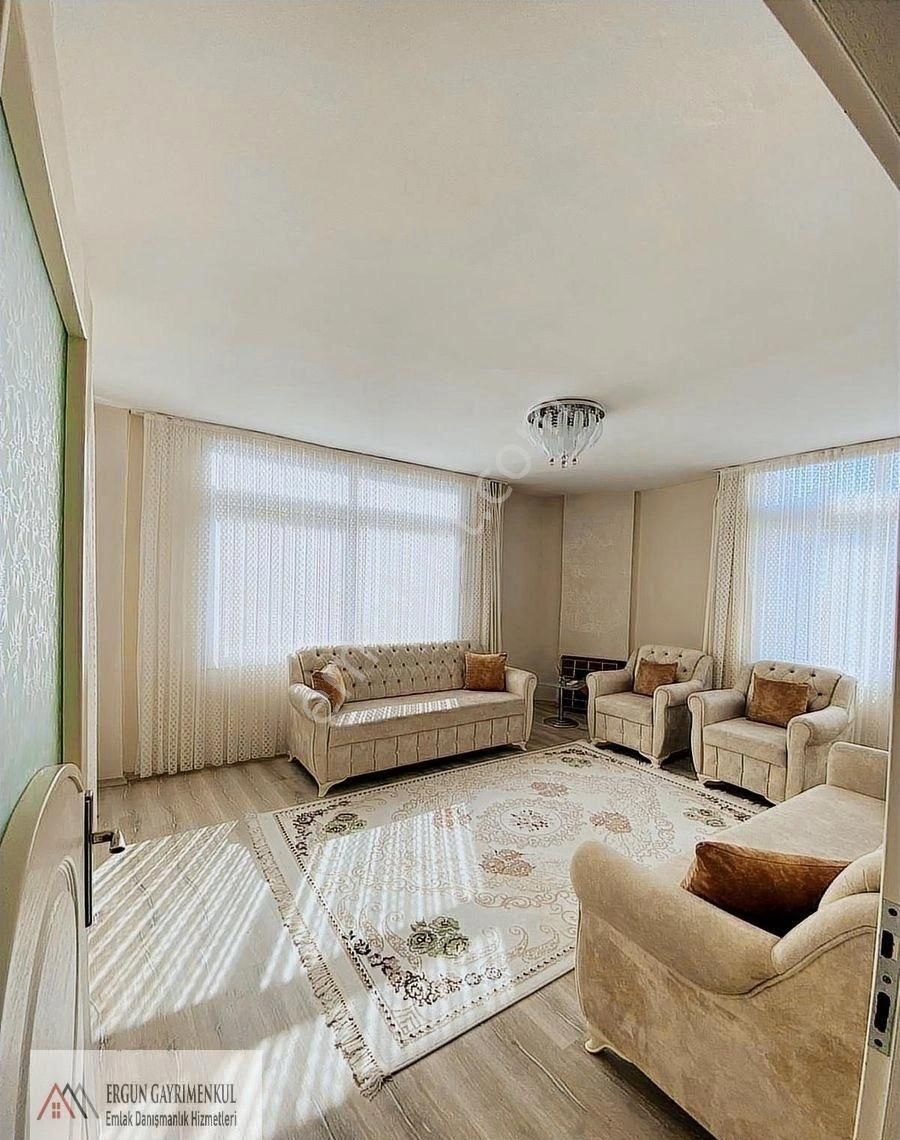 Ergünden Mesudiyede Ara Kat Kiralık 3+1 Daire