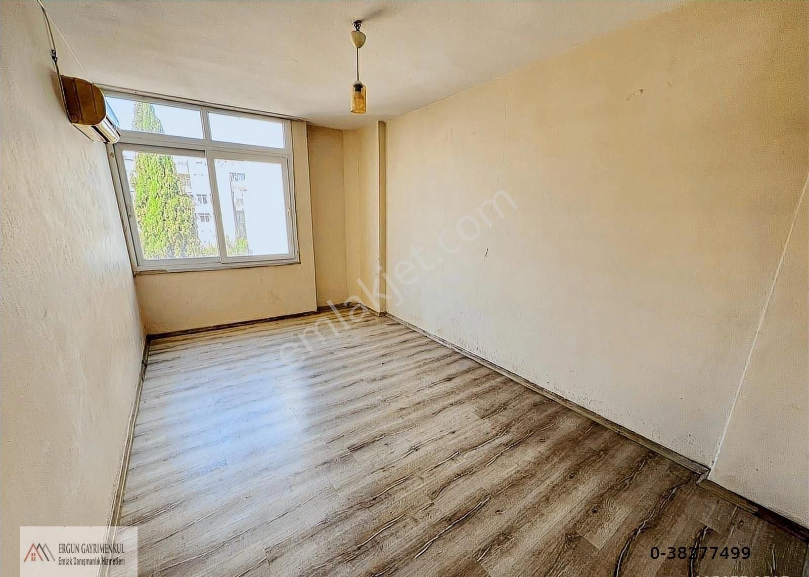 Ergünden Mesudiyede Ara Kat Kiralık 3+1 Daire - Görsel 9