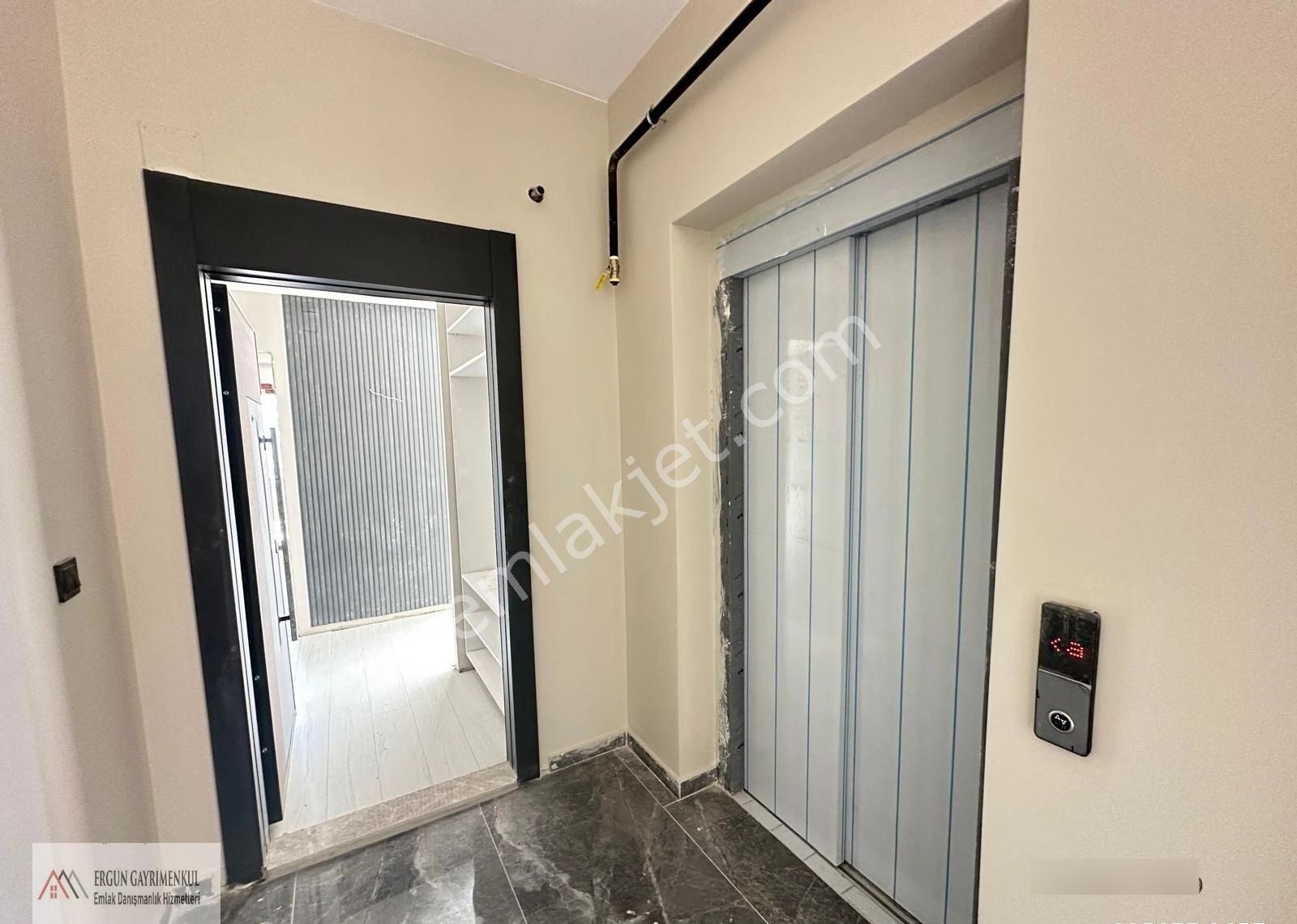 Yatırımlık & Oturumluk 2+1 Mezitli 75. Yıl Deniz Manzaralı Daire - Görsel 16