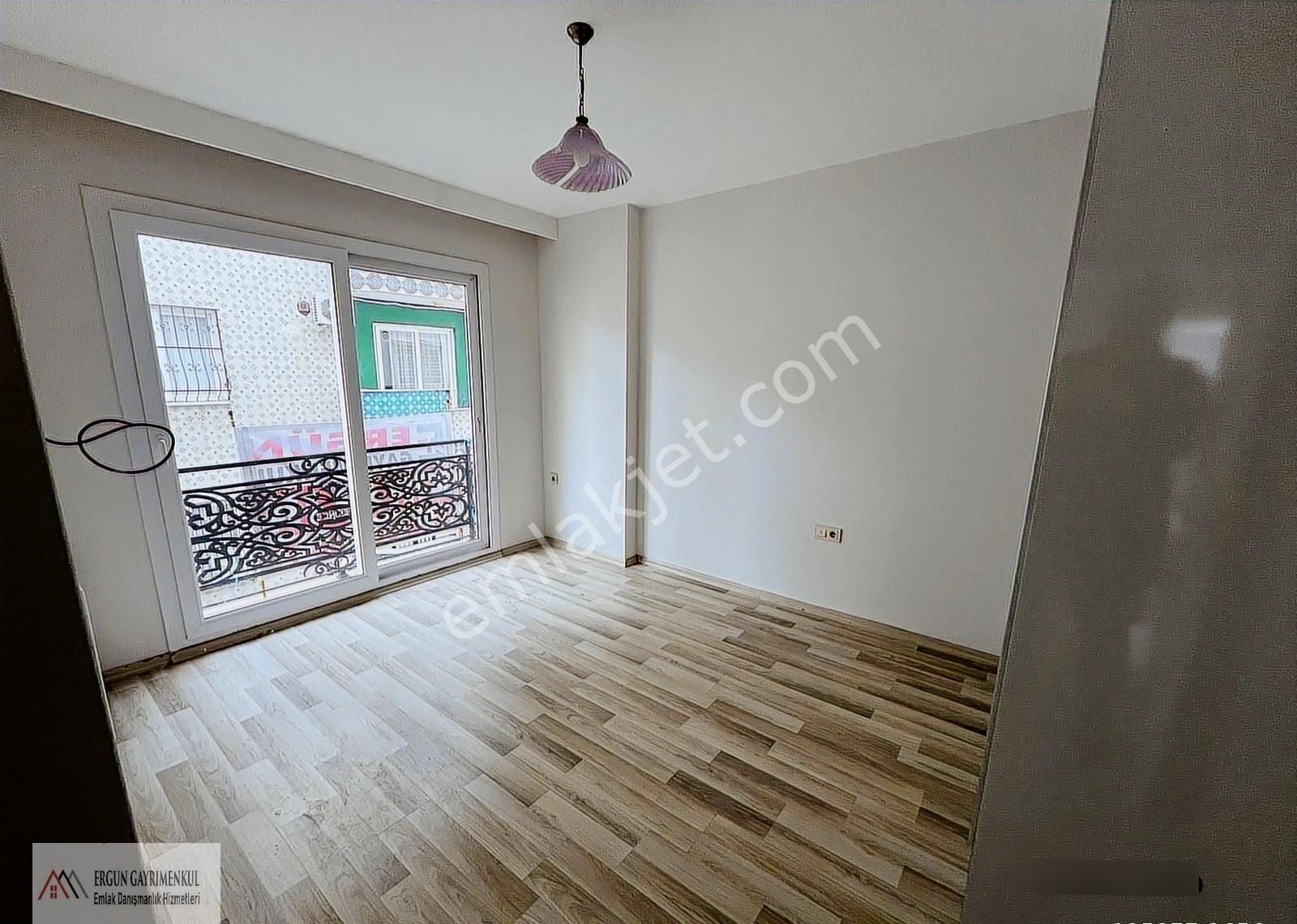 Ergünden Hürriyette Doğalgazlı Sitede Kiralık 2+1 Daire