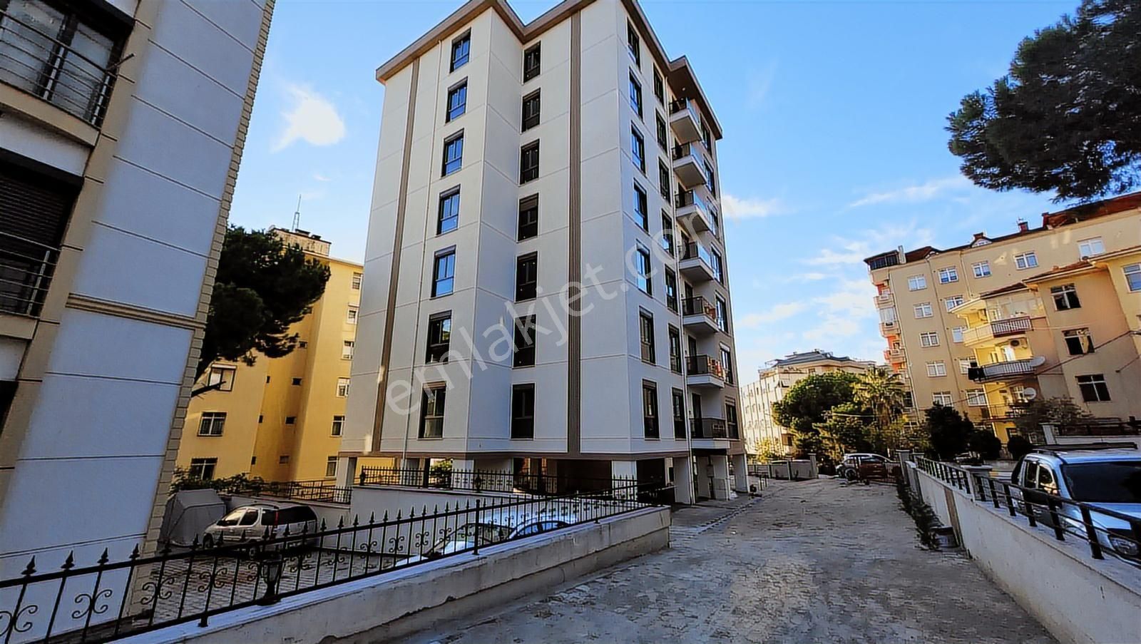 Pendik Doğu Mahallesinde Merkezi Konumda Satılık 2+1 Daire - Görsel 27