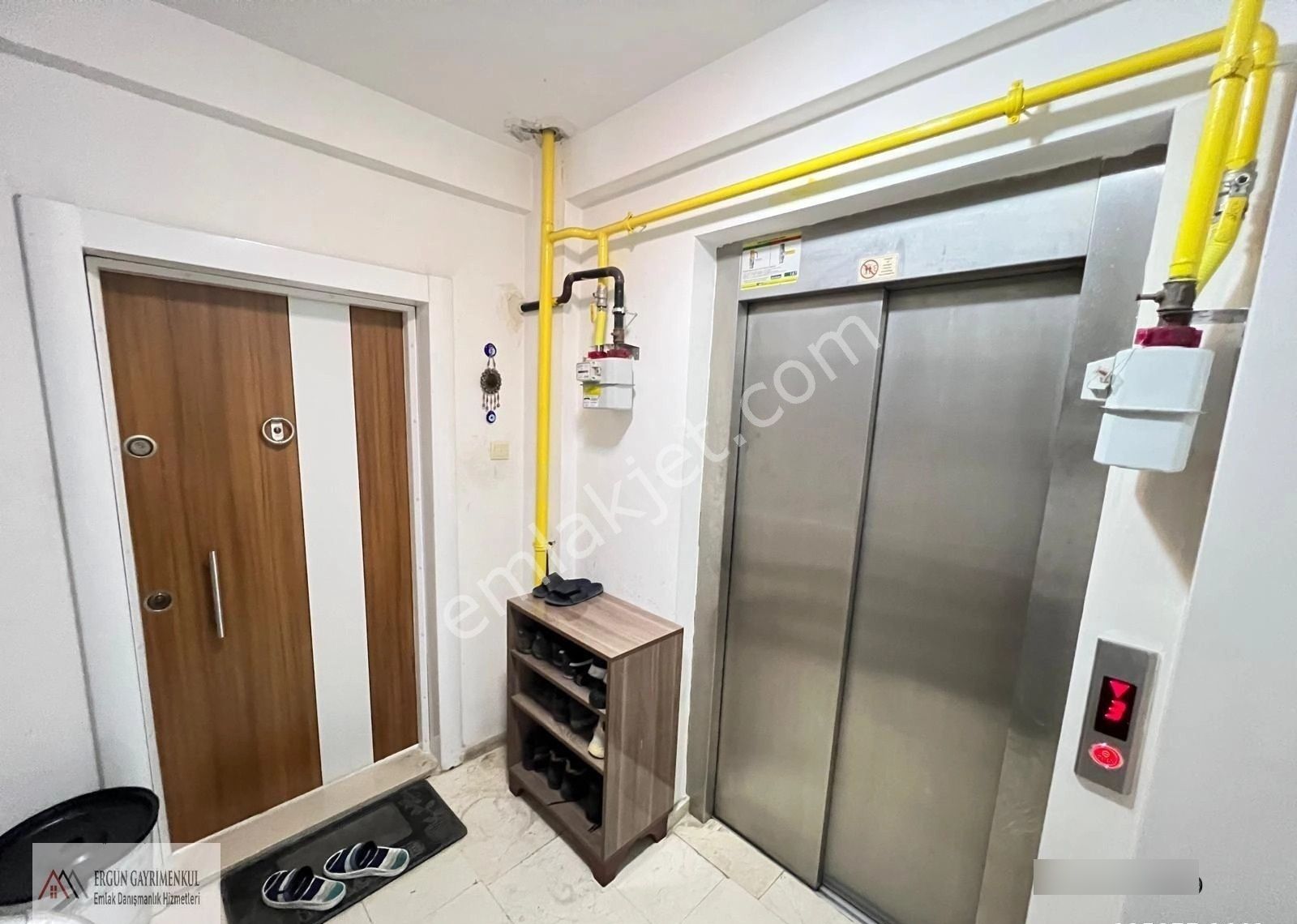 Ergünden Pirireiste 7 Yaşında Doğalgazlı Satılık 3+1 Daire - Görsel 20