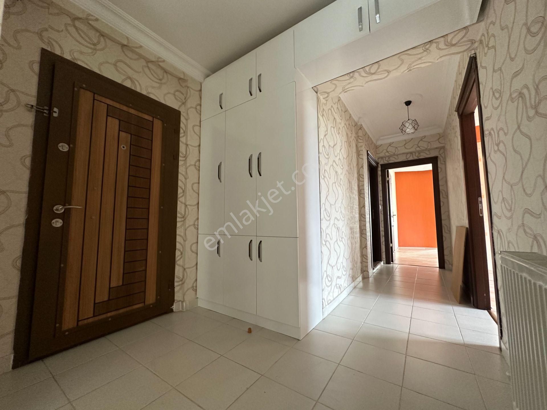 Yükseltepe Mahallesi 1837 Sokak 1.kat 3+1 Güney Cephe Kiralık Daire - Görsel 32