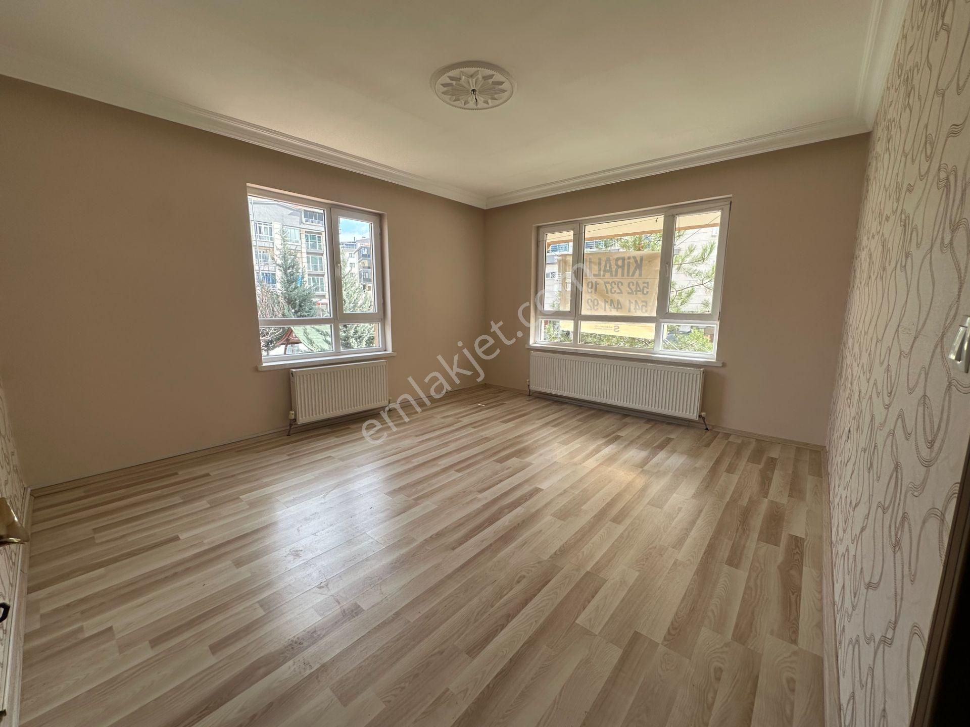 Yükseltepe Mahallesi 1837 Sokak 1.kat 3+1 Güney Cephe Kiralık Daire - Görsel 8