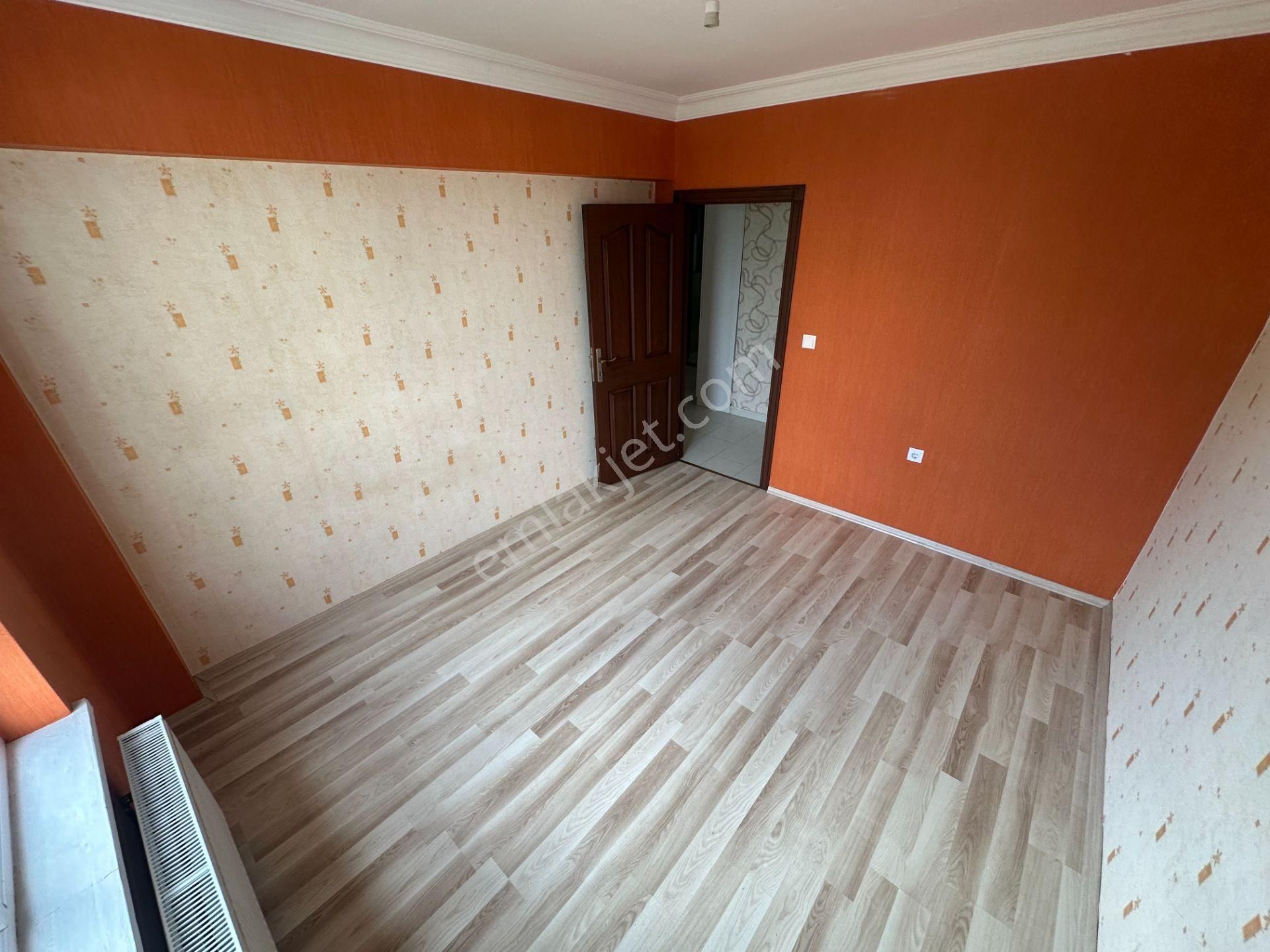 Yükseltepe Mahallesi 1837 Sokak 1.kat 3+1 Güney Cephe Kiralık Daire - Görsel 18