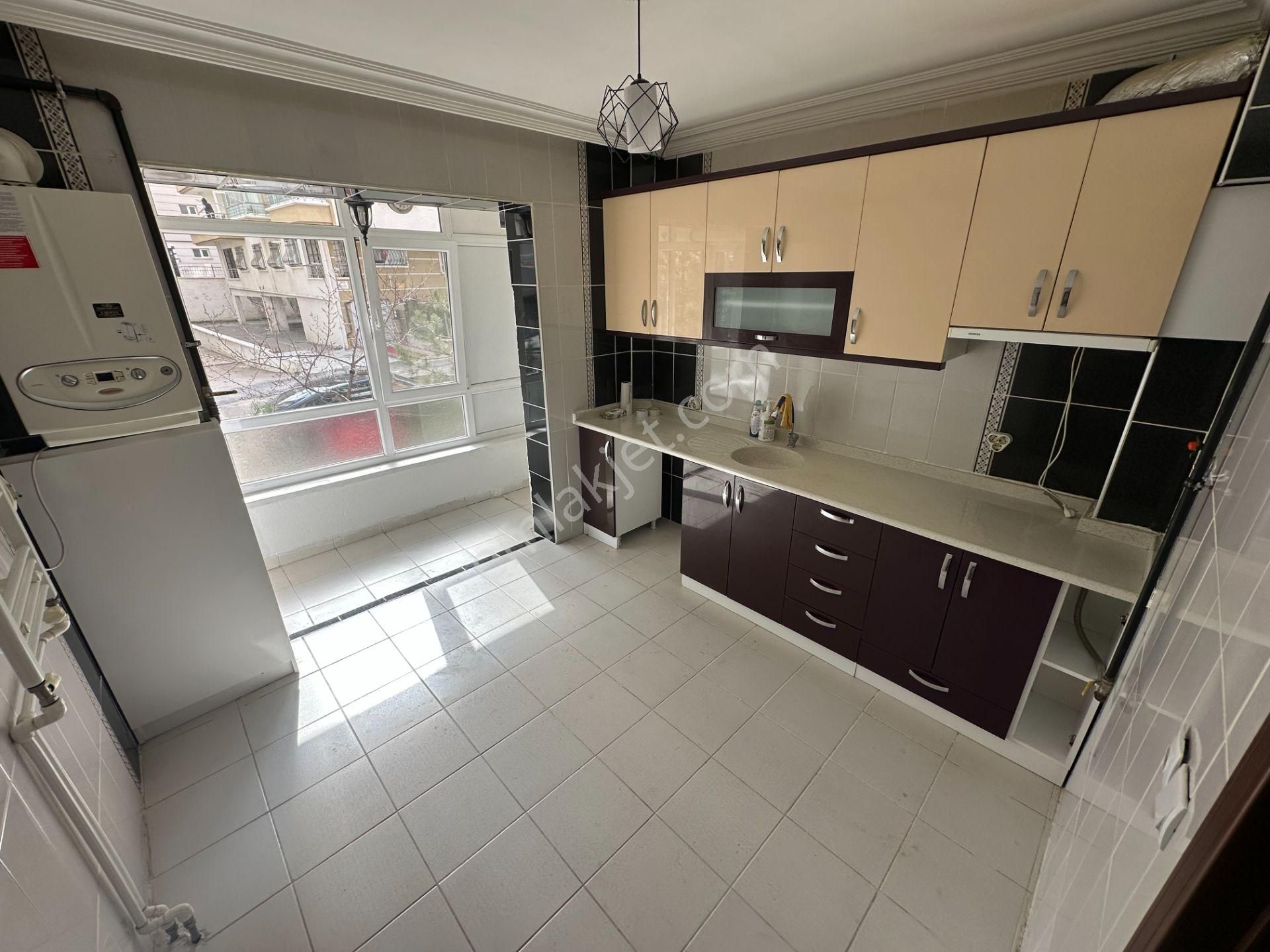 Yükseltepe Mahallesi 1837 Sokak 1.kat 3+1 Güney Cephe Kiralık Daire