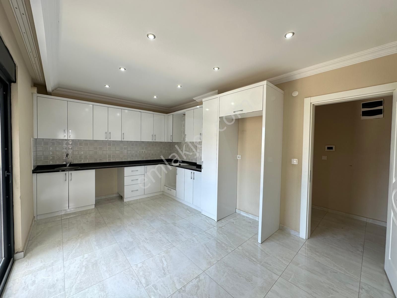 Alanya Oba Karakocalı'da Kiralık 3+1 Ayrı Mutfak Daire - Görsel 9