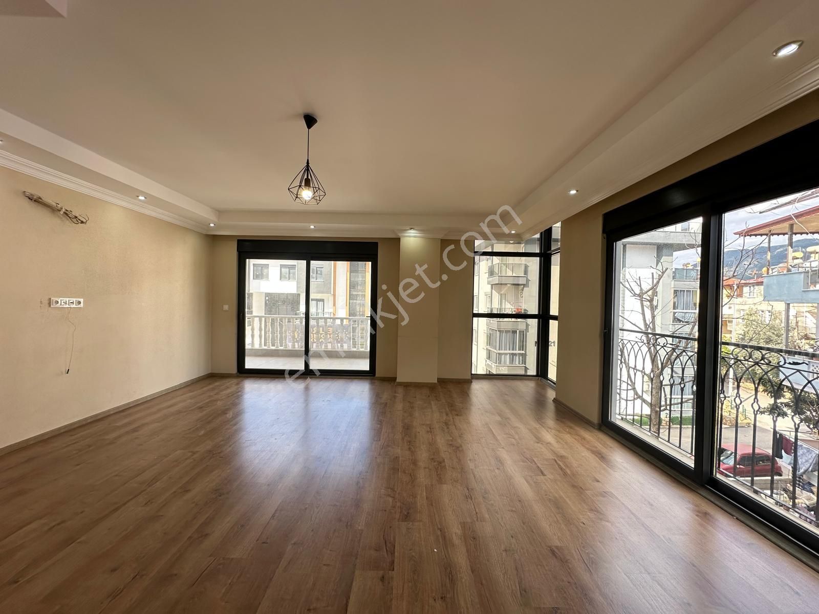 Alanya Oba Karakocalı'da Kiralık 3+1 Ayrı Mutfak Daire - Görsel 3