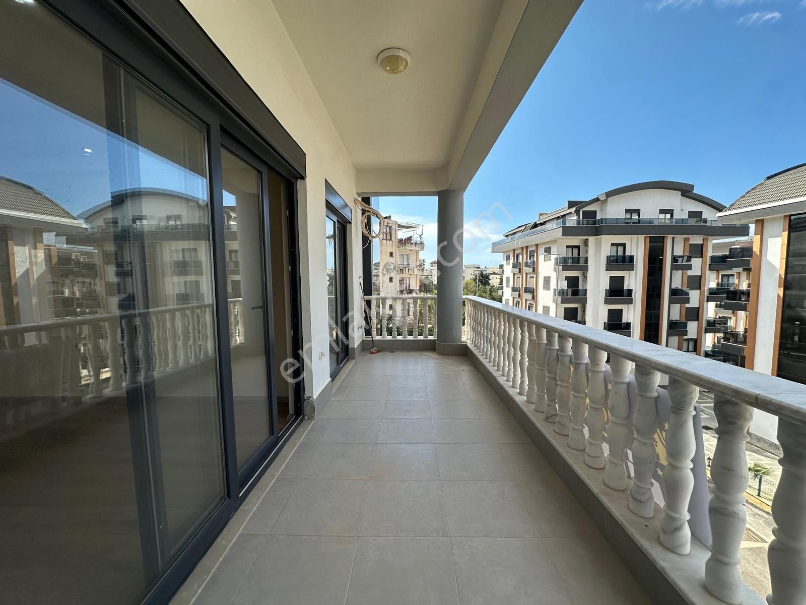 Alanya Oba Karakocalı'da Kiralık 3+1 Ayrı Mutfak Daire - Görsel 16