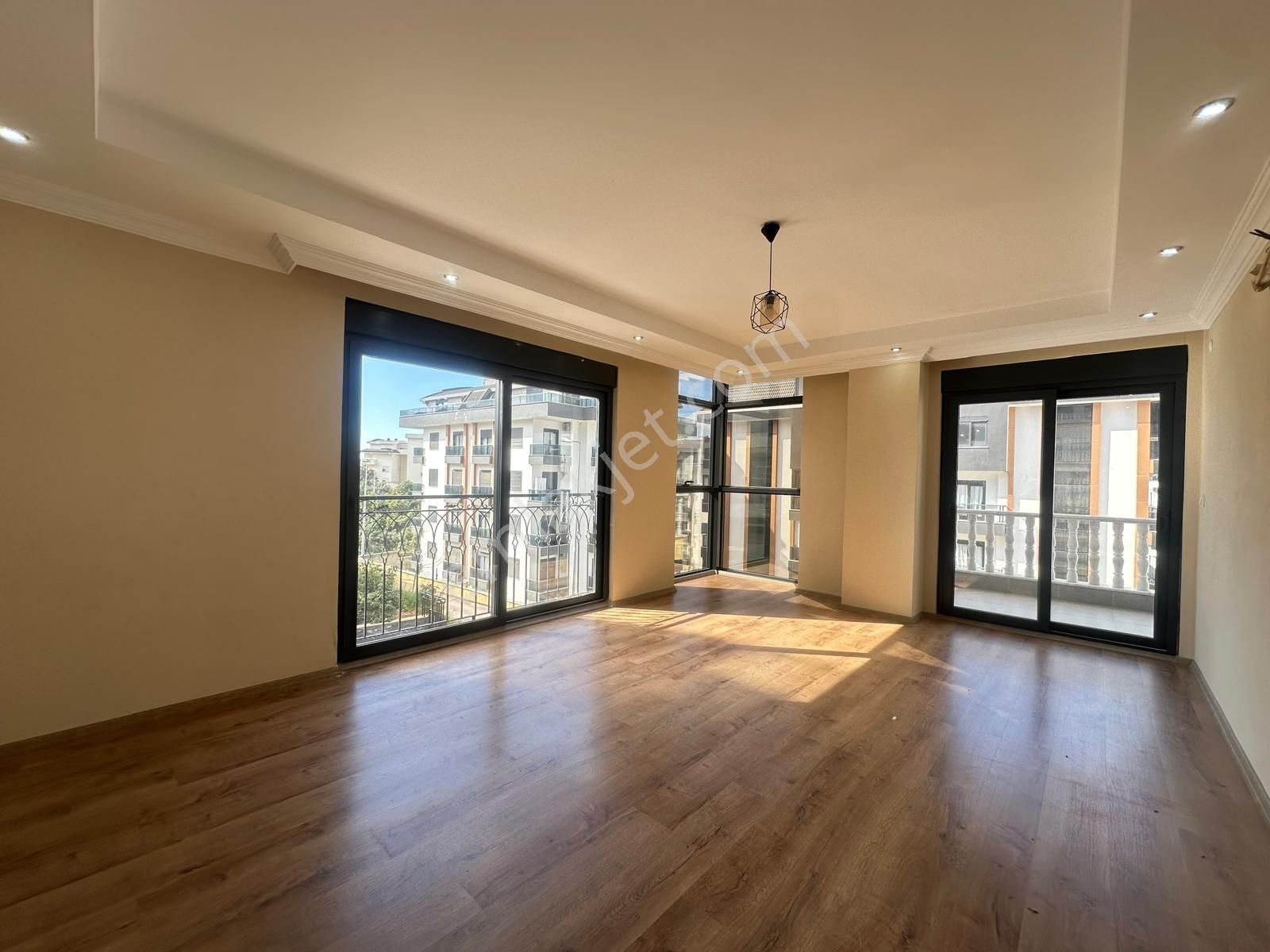 Alanya Oba Karakocalı'da Kiralık 3+1 Ayrı Mutfak Daire - Görsel 13