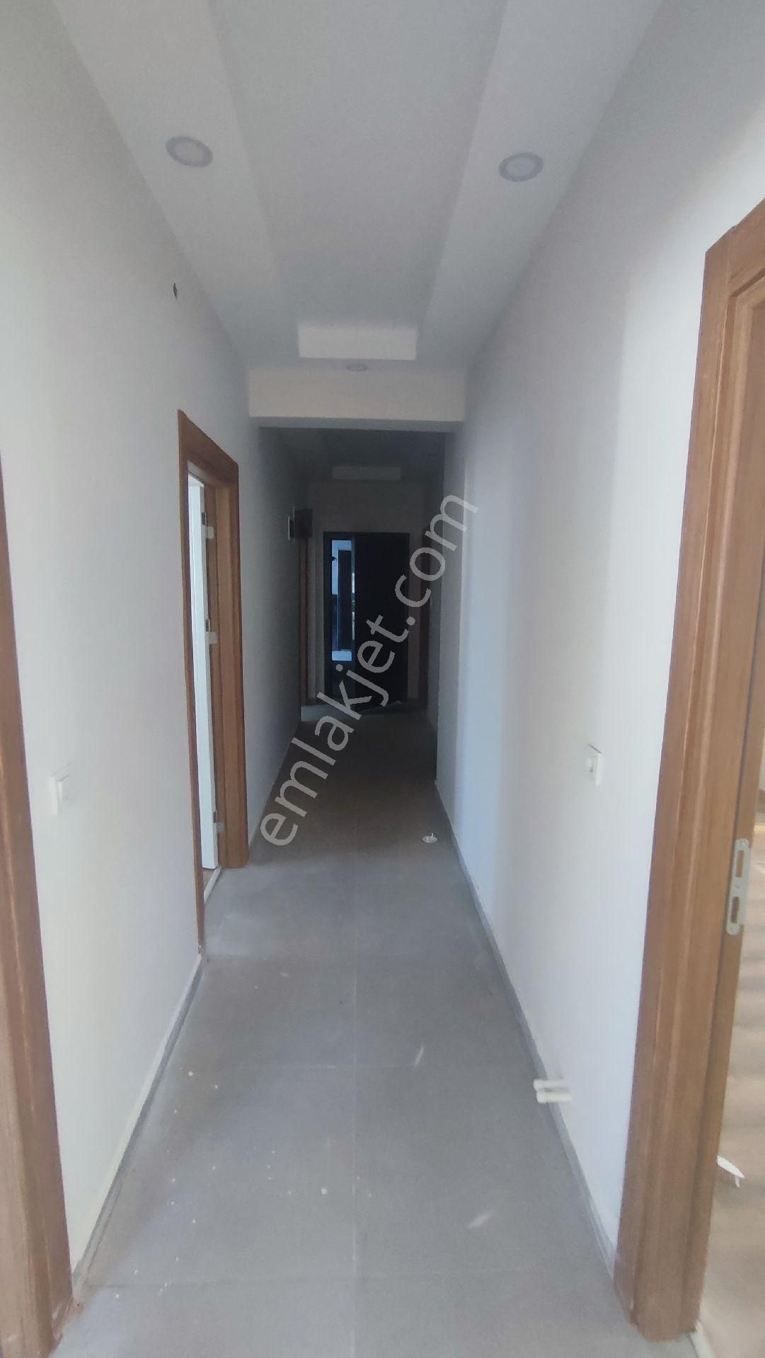 Serik Yeni Cuma Pazarı Yanı Sıfır 3+1 Satılık Daıre - Görsel 9