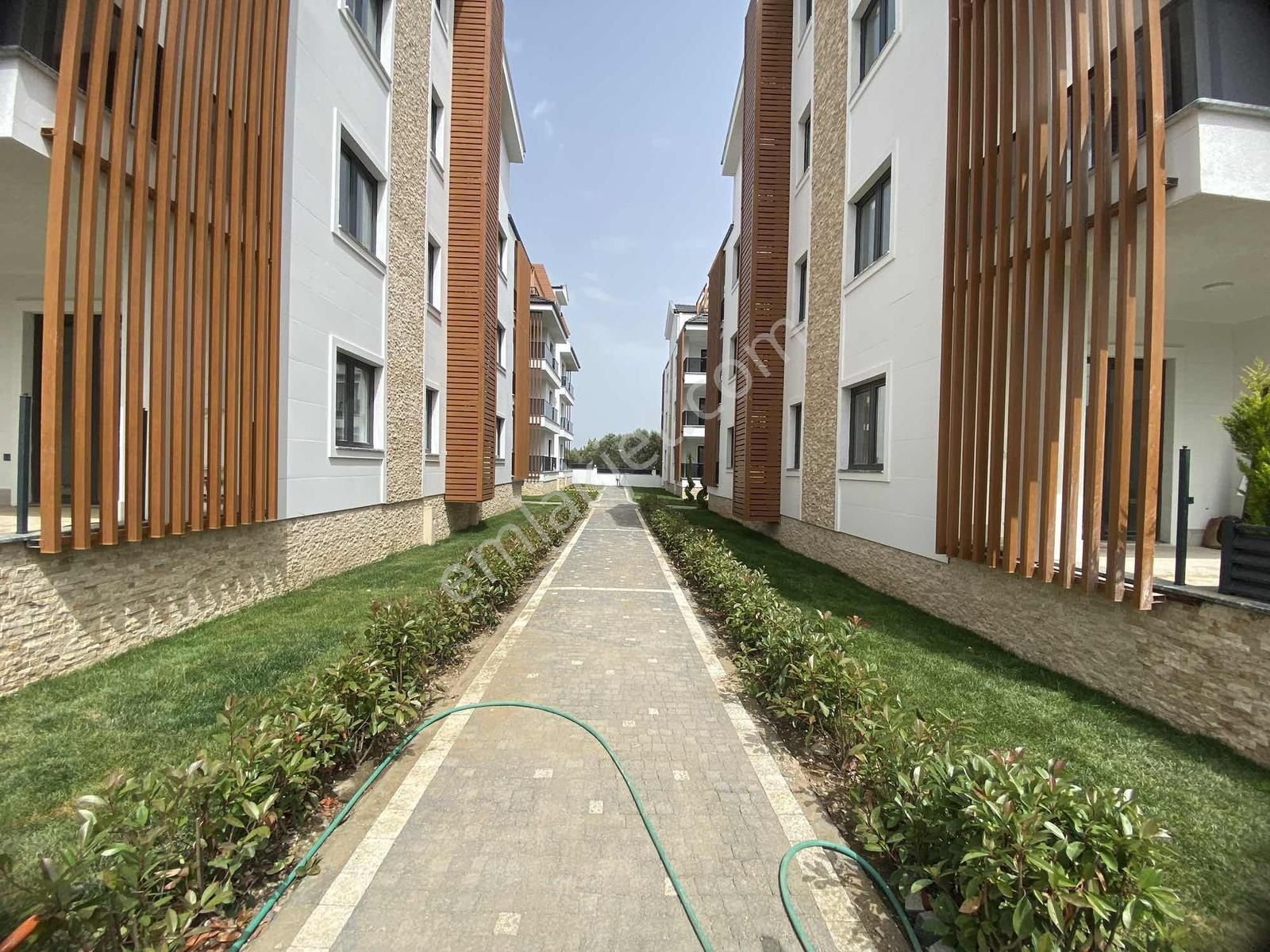 Erimden Denize Yakın 2+1 Ayrı Mutfak, Havuz Manzaralı Daire - Görsel 8