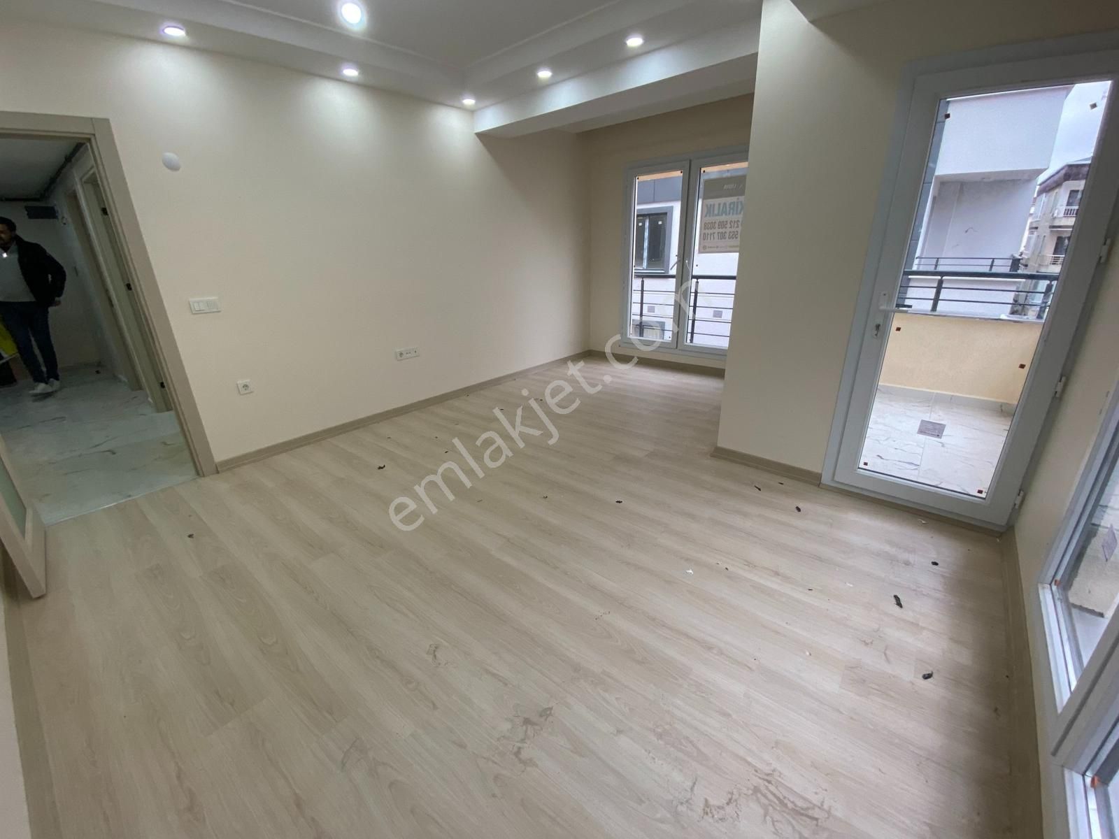 Lidya Emlak'tan Yeni Bina 2+1 90m2 Ara Kat Otoparklı Daire - Görsel 9