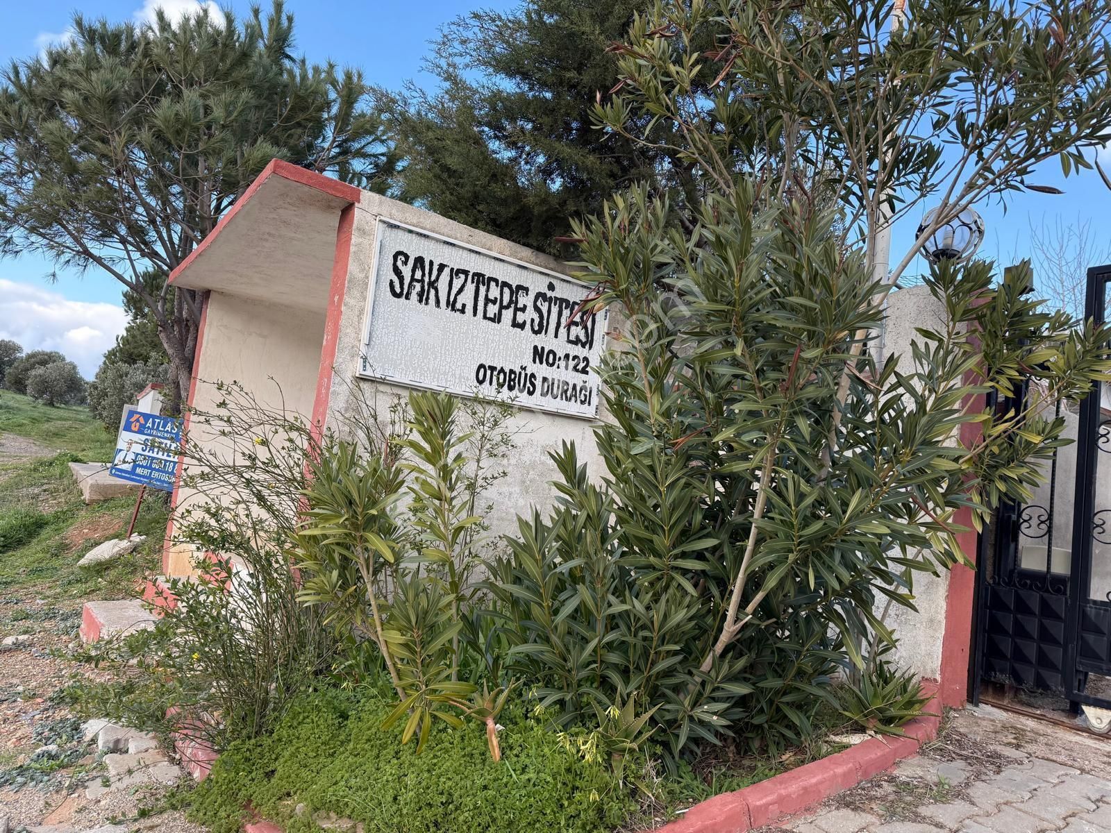 Karaburun Hasseki Sakıztepe’de Deniz Manzaralı Yatırımlık Arsa