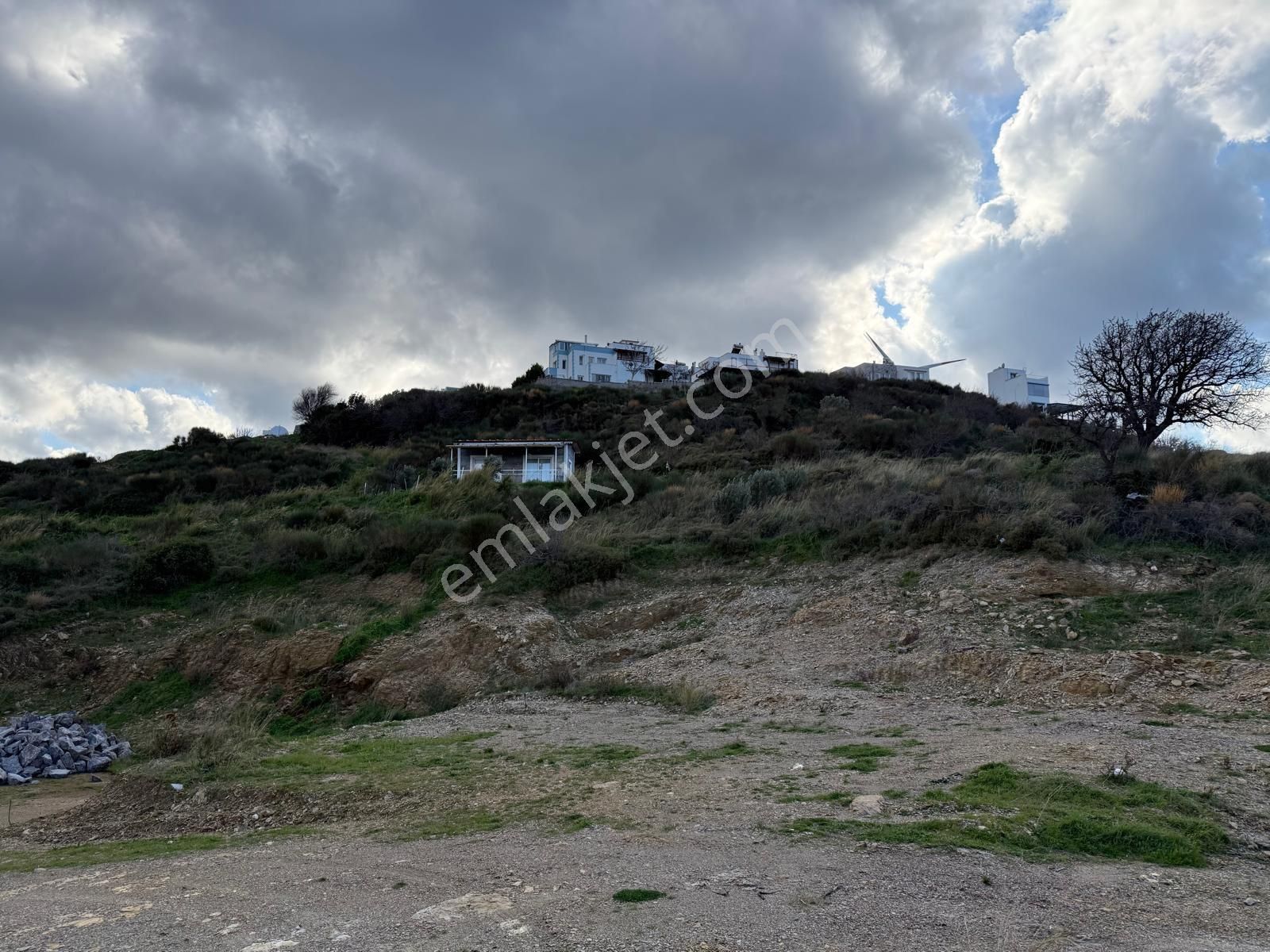 Karaburun Hasseki Sakıztepe’de Deniz Manzaralı Yatırımlık Arsa - Görsel 6