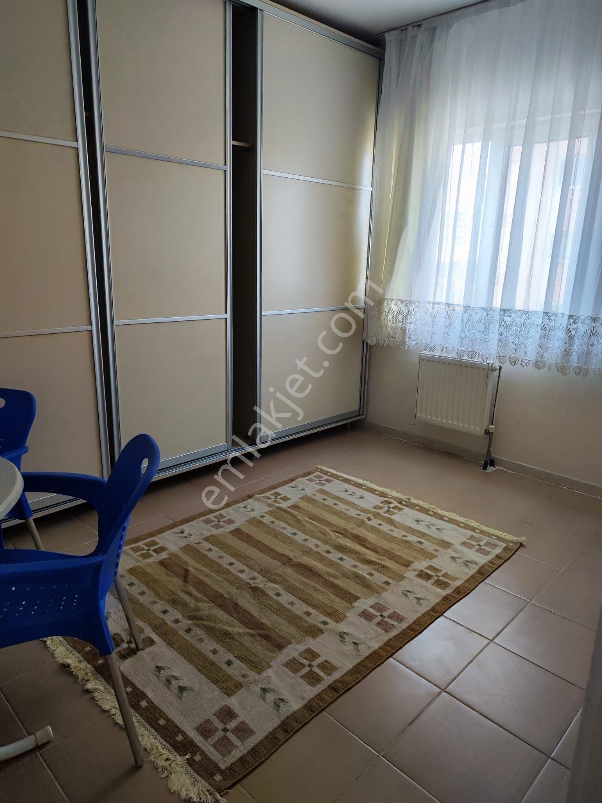 Üçkuyular Tokilerde Kiralik Full Eşyalı 2+1 Daire - Görsel 11