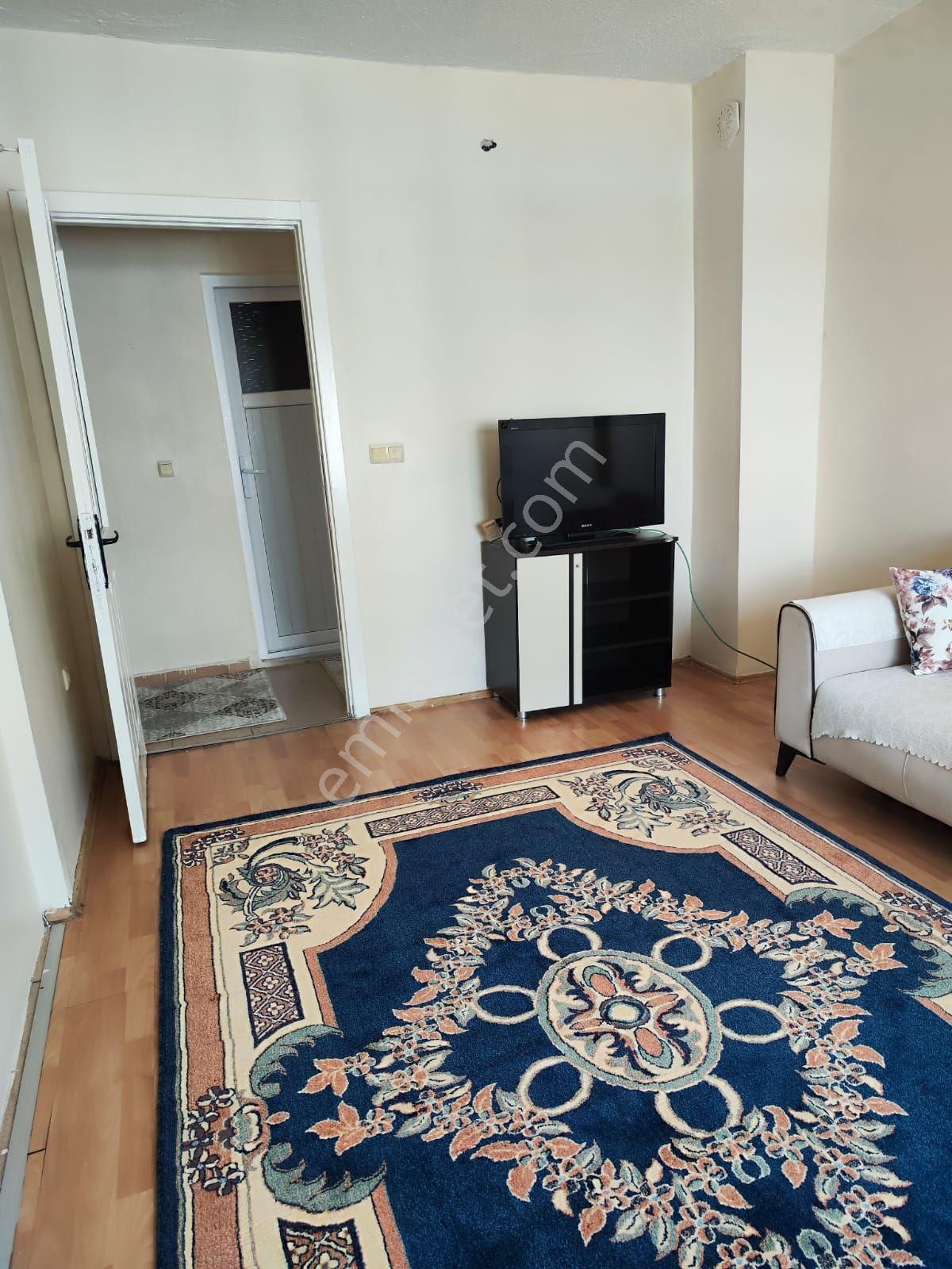 Üçkuyular Tokilerde Kiralik Full Eşyalı 2+1 Daire - Görsel 4