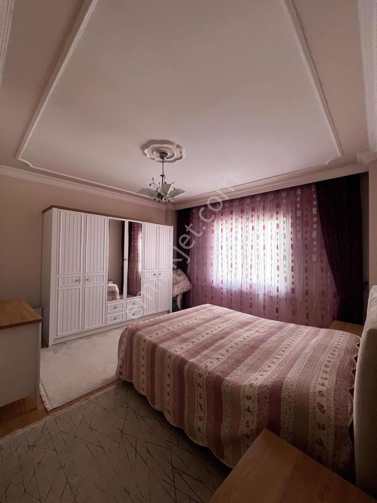 Mıroğlu Emlak'tan 2 Katlı Müstakıl 3 + 1 Bağımsız Mutfak 158m2 - Görsel 8