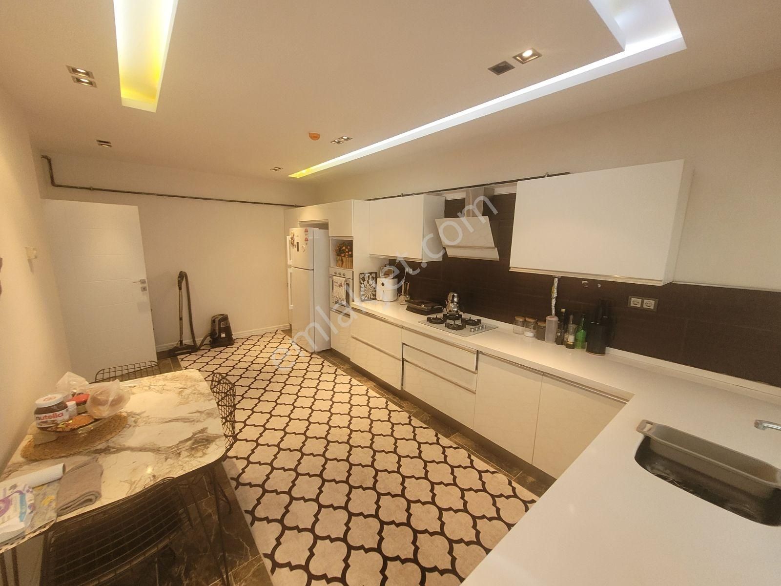 Samsun Canik Demo Towers Sitesinde Manzaralı Satılık 3+1 Daire - Görsel 17