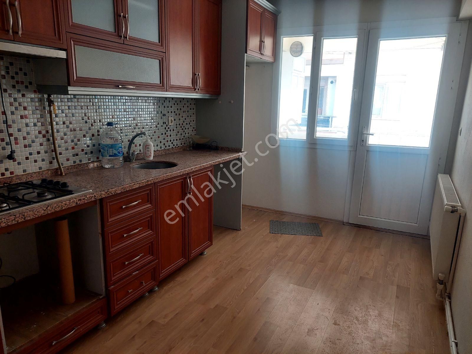 Yeşil Mah.de 2+1 90 M2 Kapalı Mutfak Kiralık Daire - Görsel 2