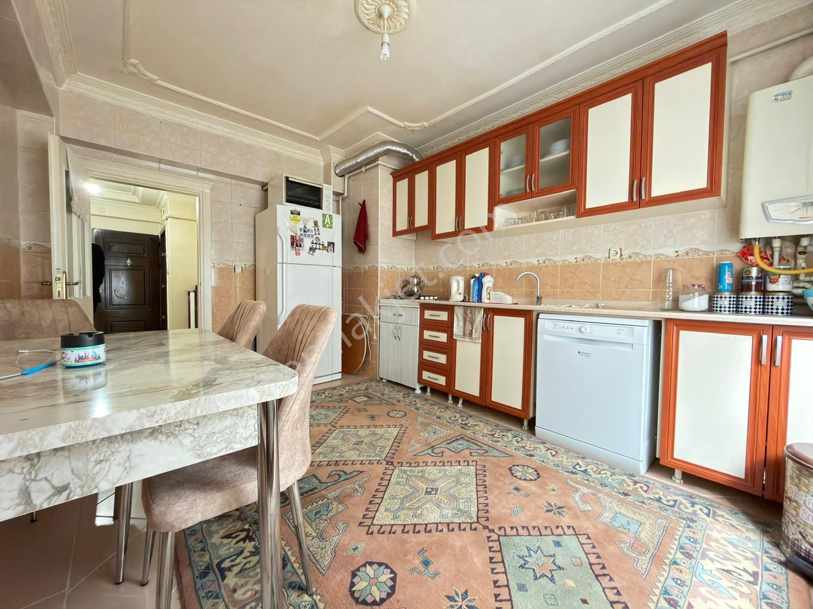 Kariyer'den 3+1 Geniş Ferah Acil Satılık 120m2 Fırsat Dairesi - Görsel 5