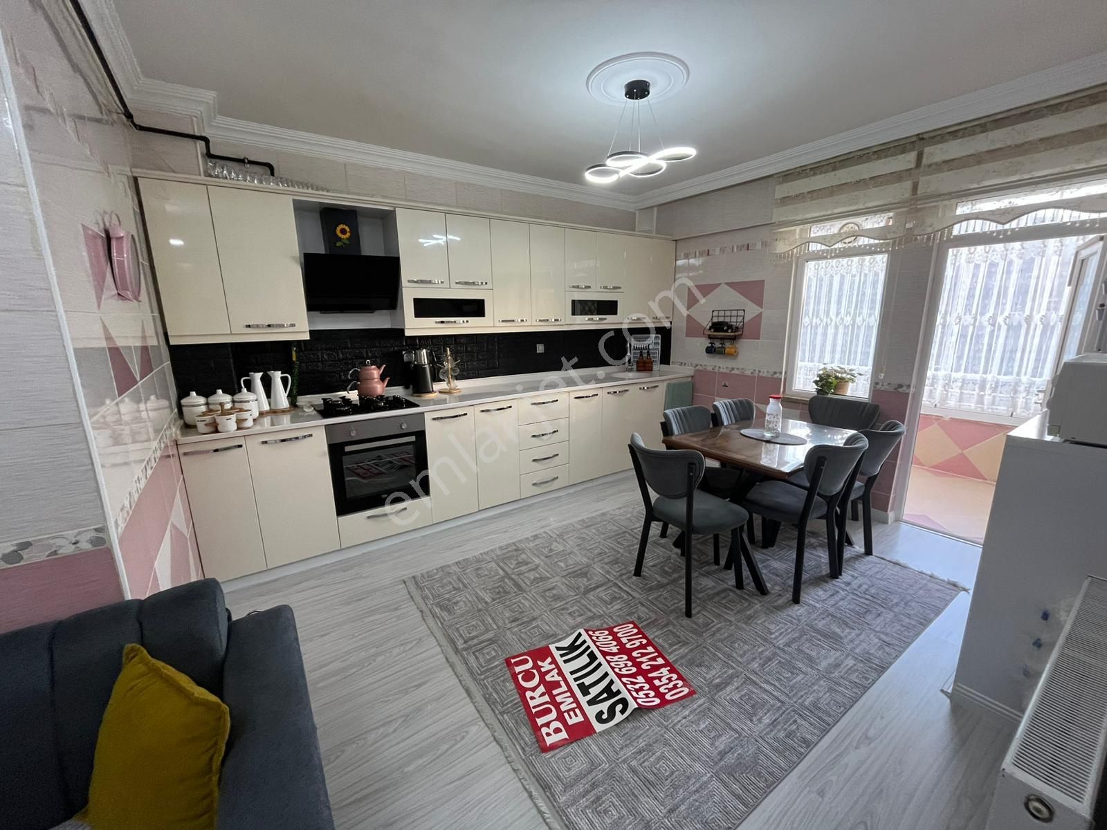 Üniversite Yolunda 3+1 Satılık Daire ***burcu Emlak**** - Görsel 2