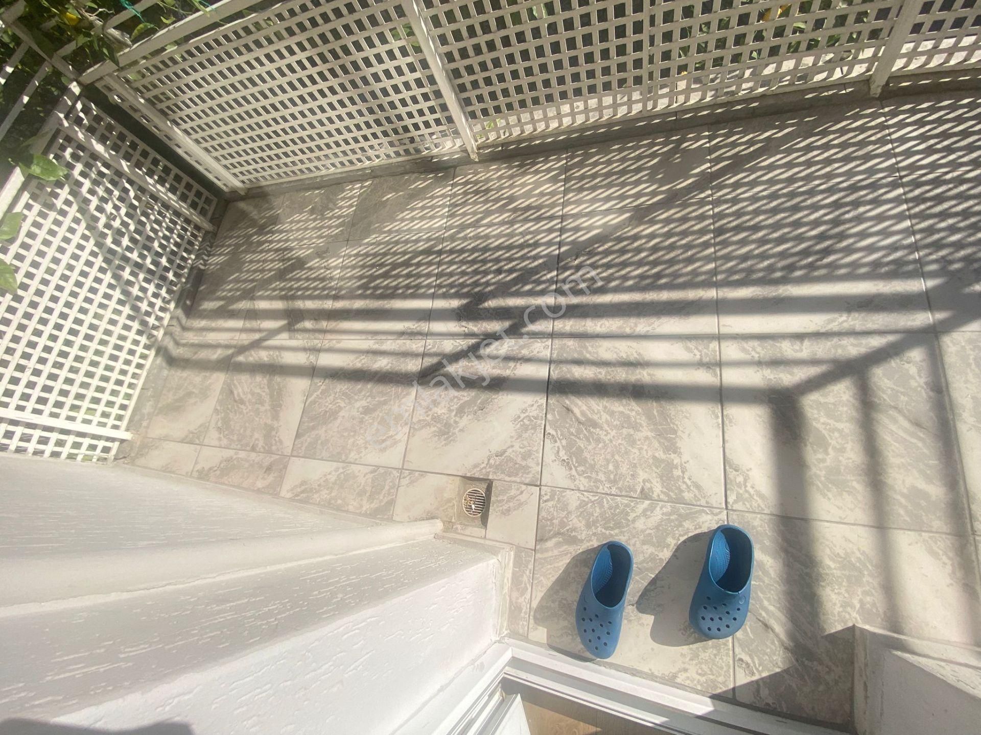 Buca Şirinyer Hürriyet Mah.de 3+1 120m2 Dgazlı Ayrı Mutfak Araka Kiralık Daire - Görsel 24