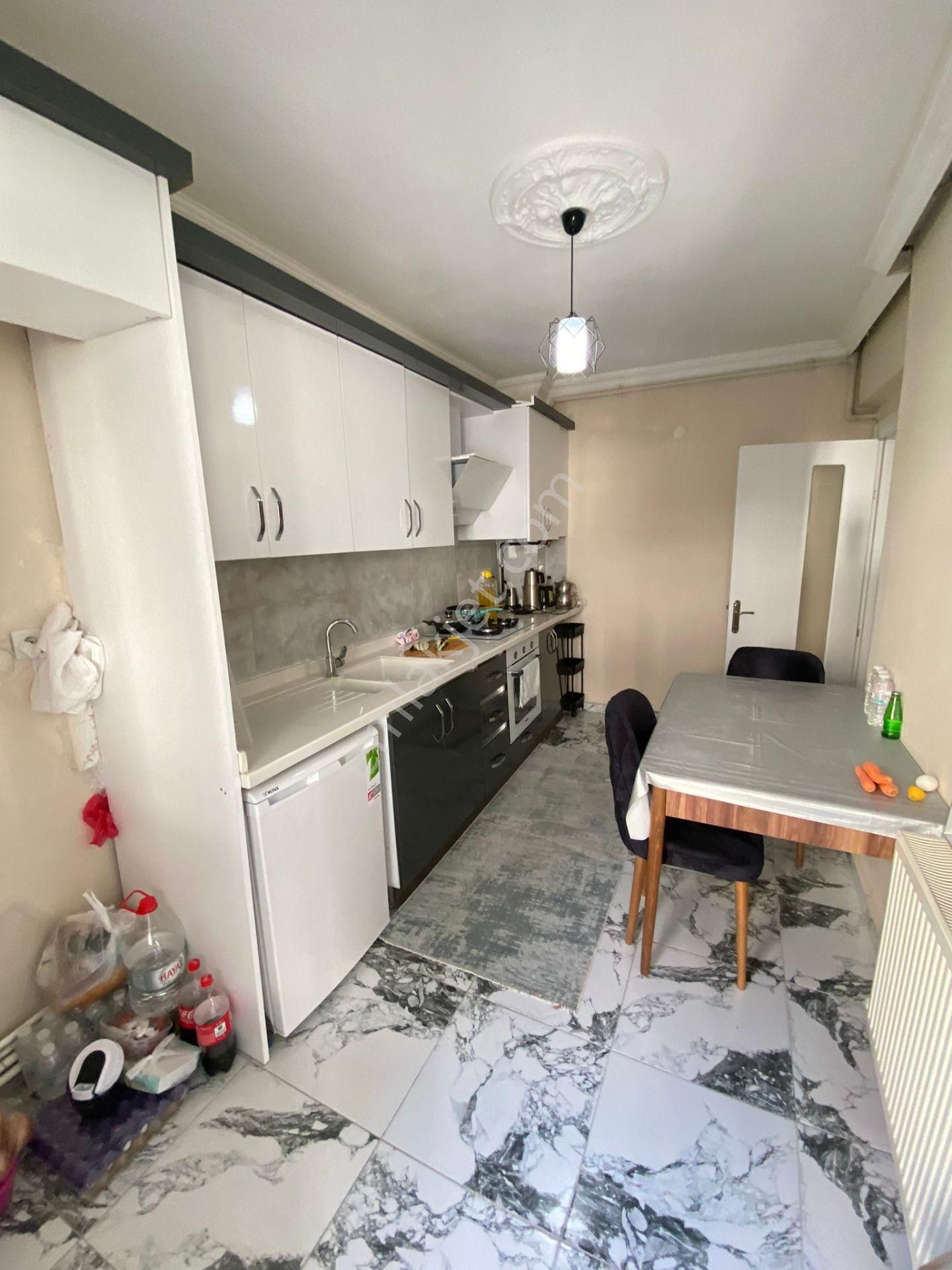 Buca Şirinyer Hürriyet Mah.de 3+1 120m2 Dgazlı Ayrı Mutfak Araka Kiralık Daire - Görsel 12