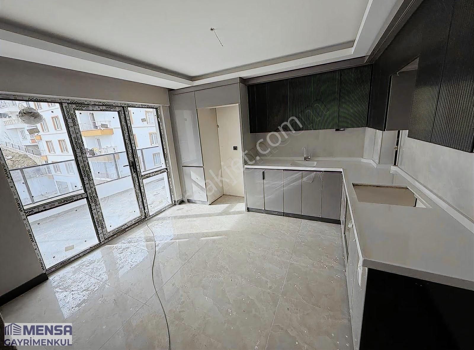 Mensa'dan Kiralık Ara Kat E.banyolu Teras Balkonlu 3+1 - Görsel 11