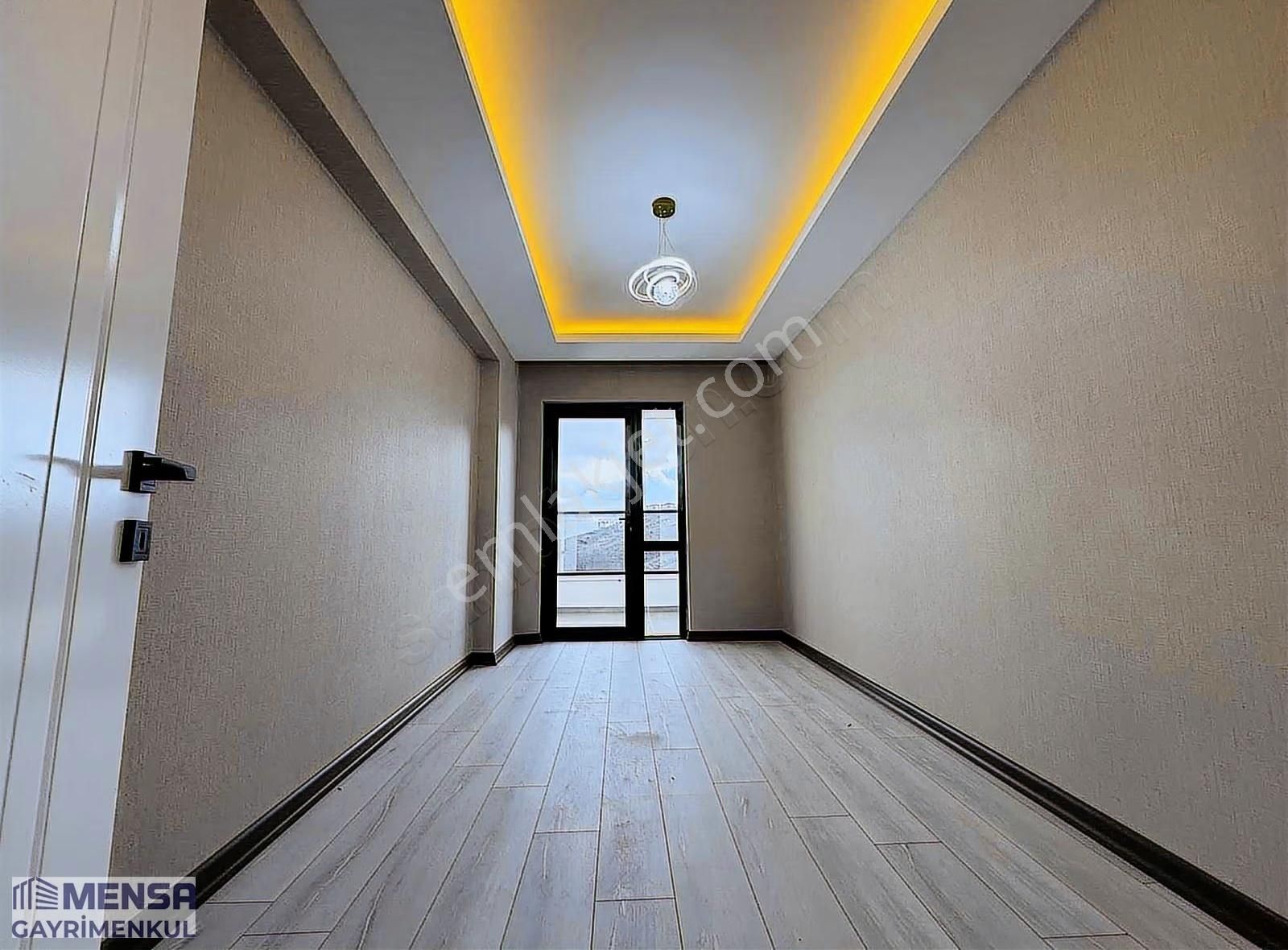 Mensa'dan Kiralık Ara Kat E.banyolu Teras Balkonlu 3+1 - Görsel 3