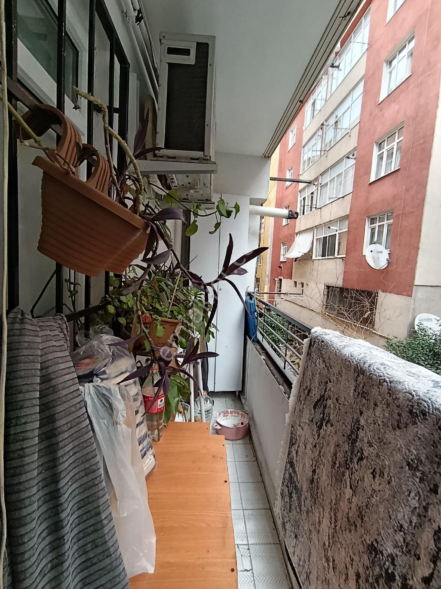 Hicret Emlaktan Esenler Nine Hatun Mah Satılık Daire 2+1 100 M2 - Görsel 26