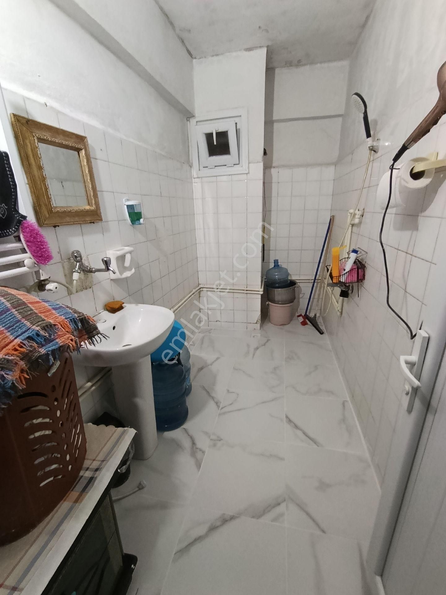 Hicret Emlaktan Esenler Nine Hatun Mah Satılık Daire 2+1 100 M2 - Görsel 22