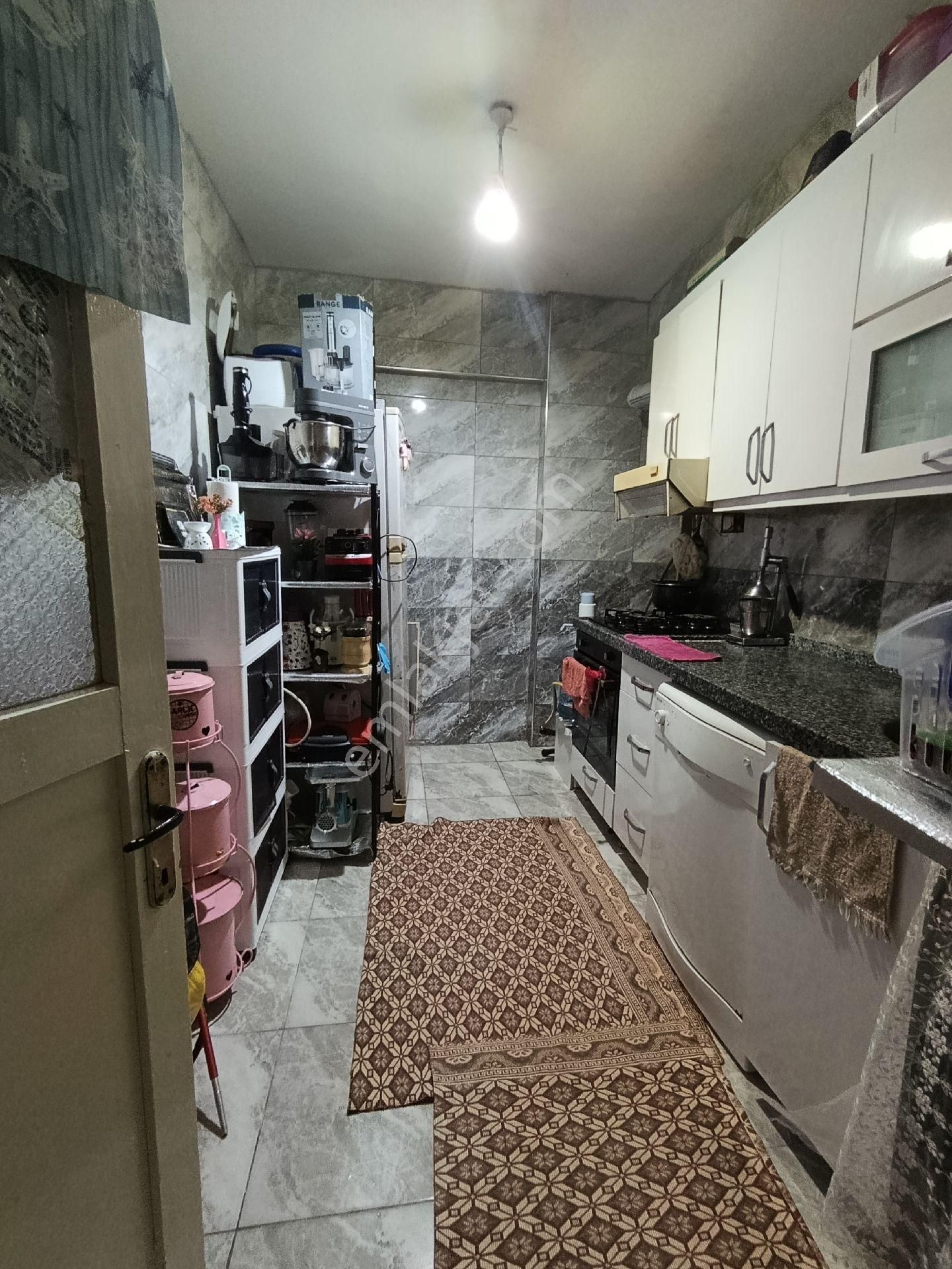 Hicret Emlaktan Esenler Nine Hatun Mah Satılık Daire 2+1 100 M2 - Görsel 21