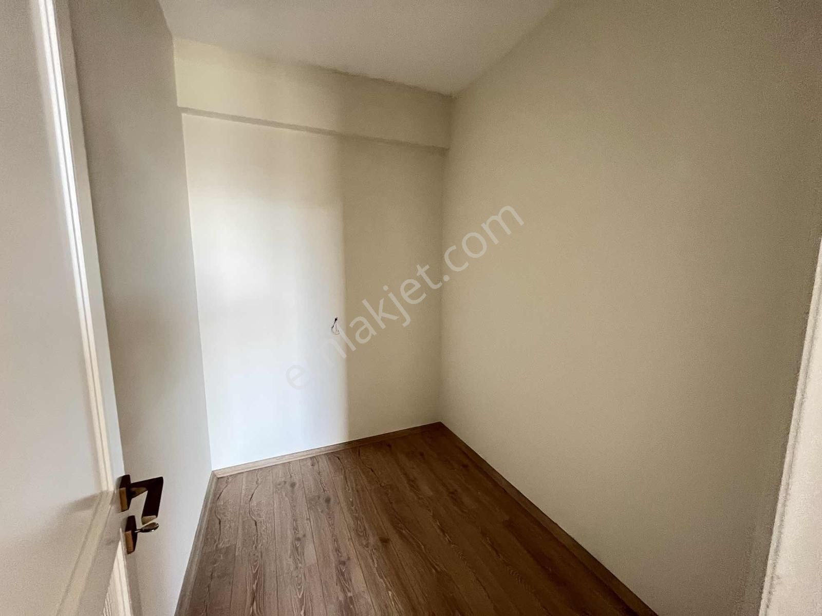 Meram Ahmet Özcan Caddesinde Ultra Lüks Site İçi 4+1 Daire! - Görsel 9