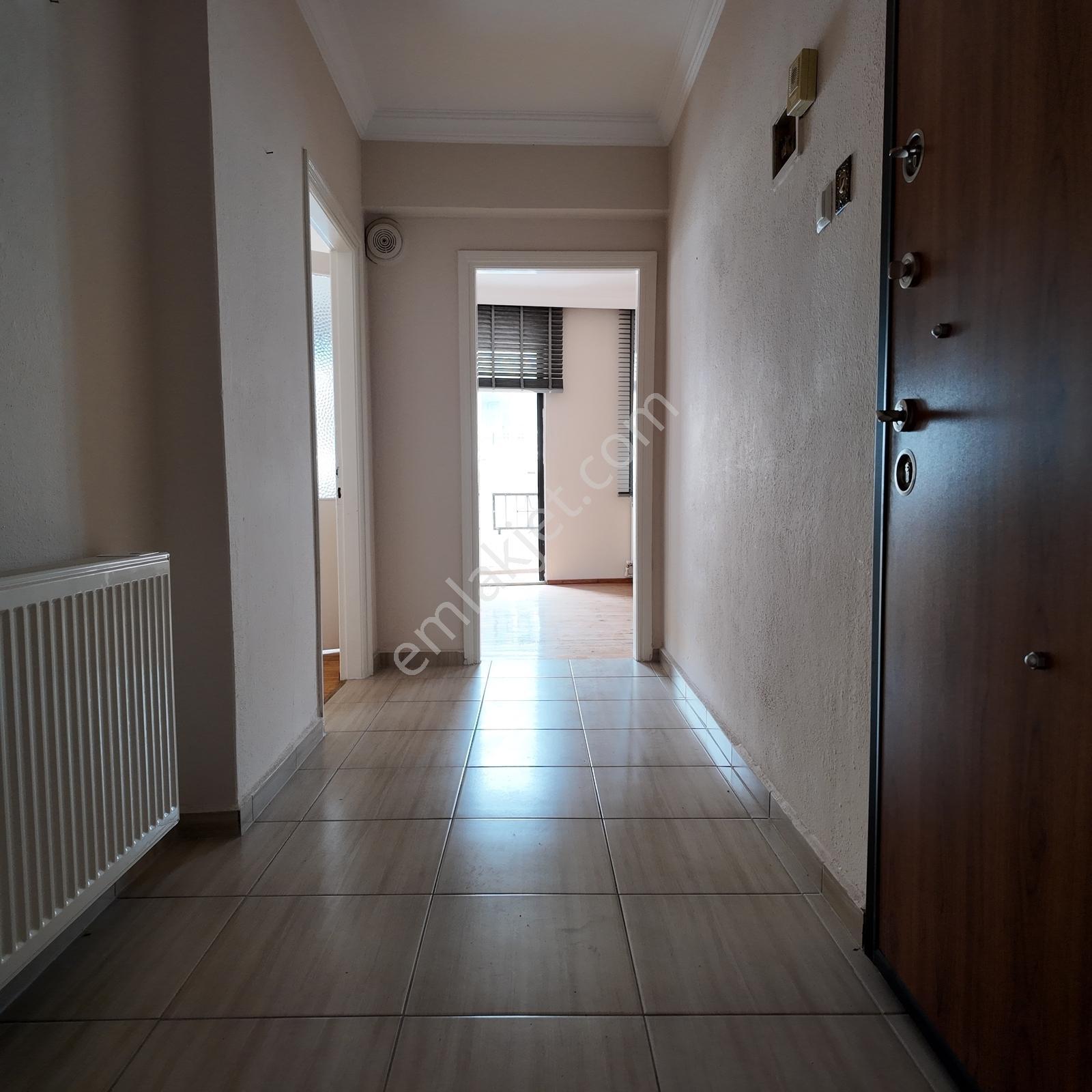Nakliye Caddesi Üzeri 120m2 Ofis Amaçlı Bakımlı Doğalgazlı Daire - Görsel 2