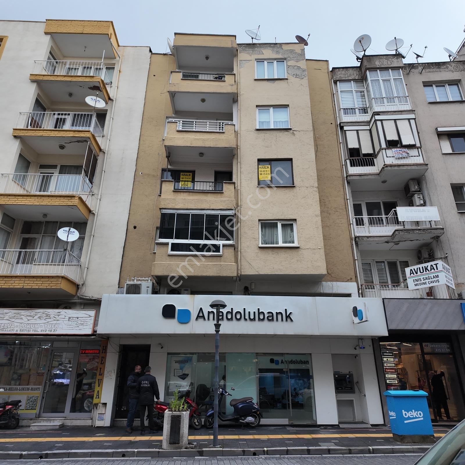 Nakliye Caddesi Üzeri 120m2 Ofis Amaçlı Bakımlı Doğalgazlı Daire